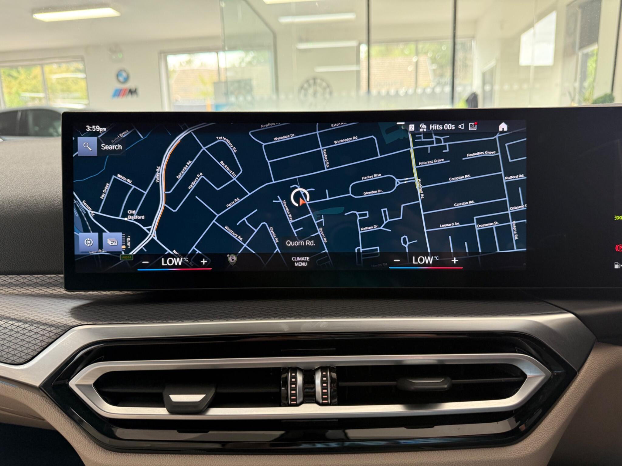 BMW 3 Series view 27