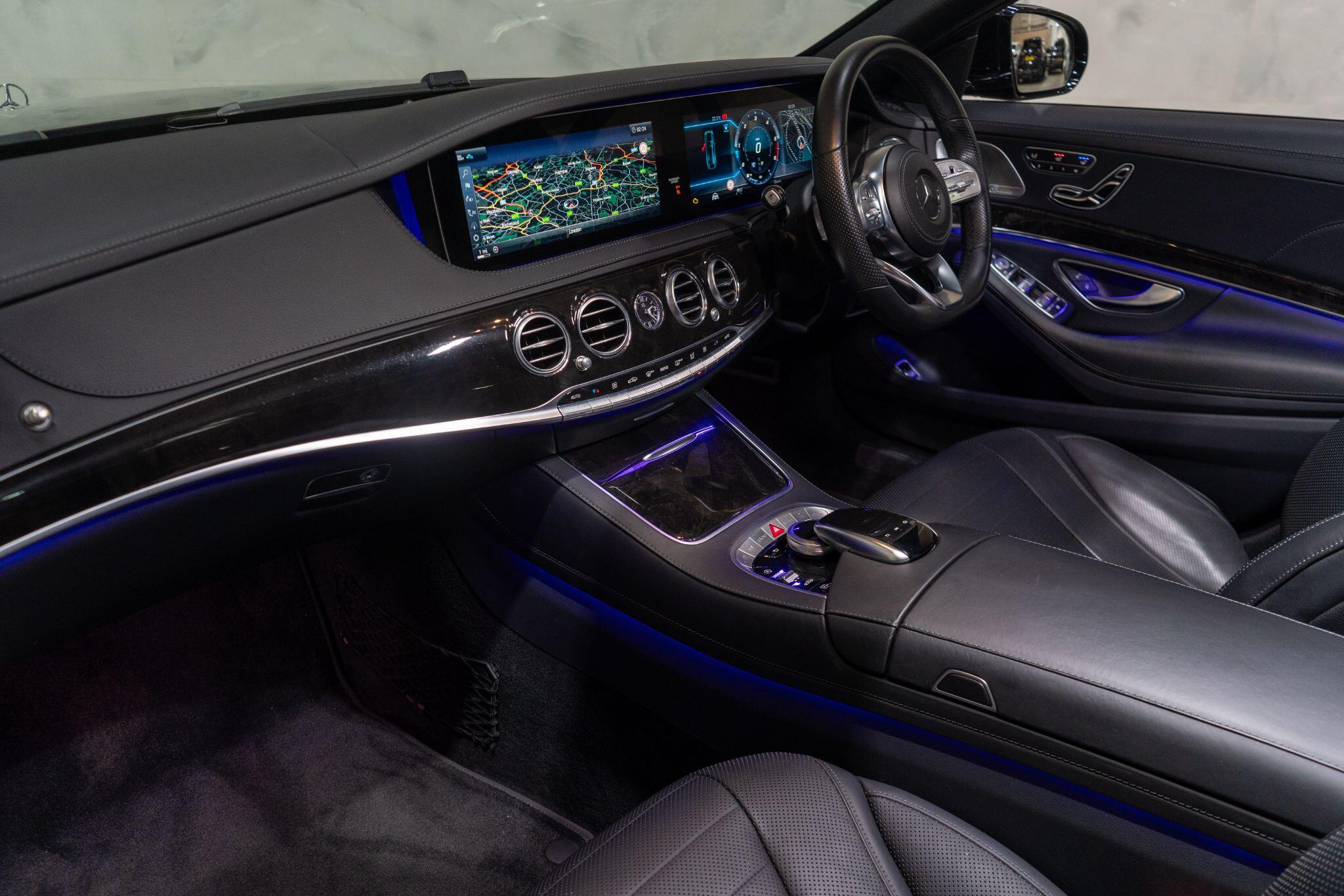 Mercedes-Benz S-Class view 15