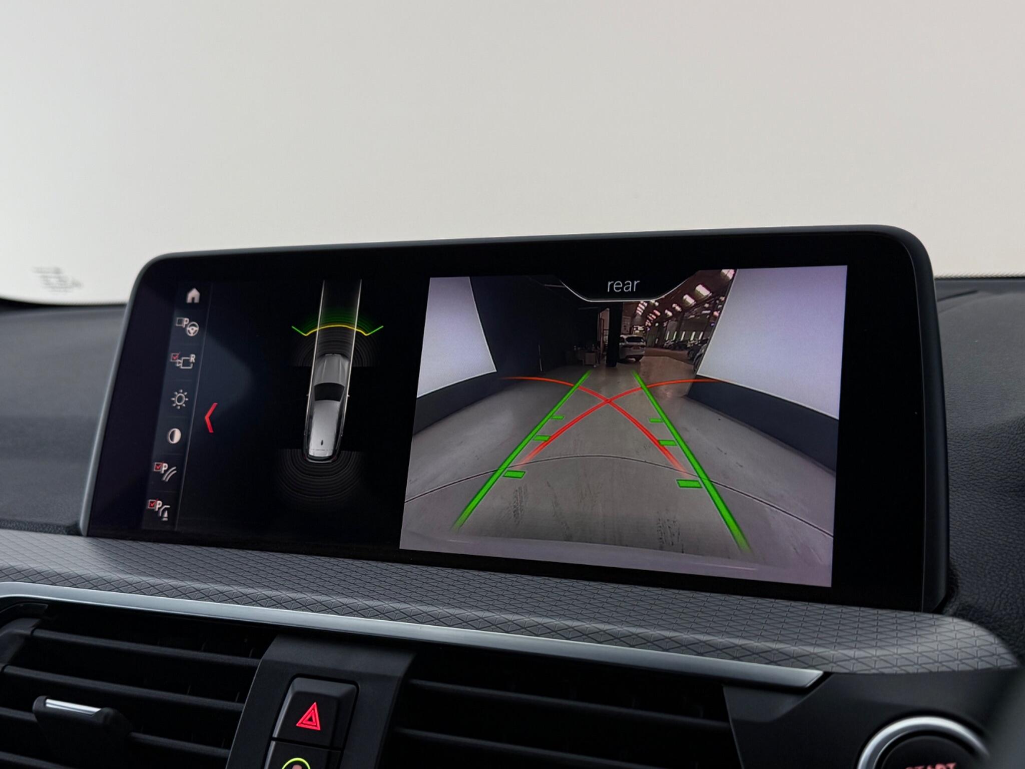 BMW X3 view 25