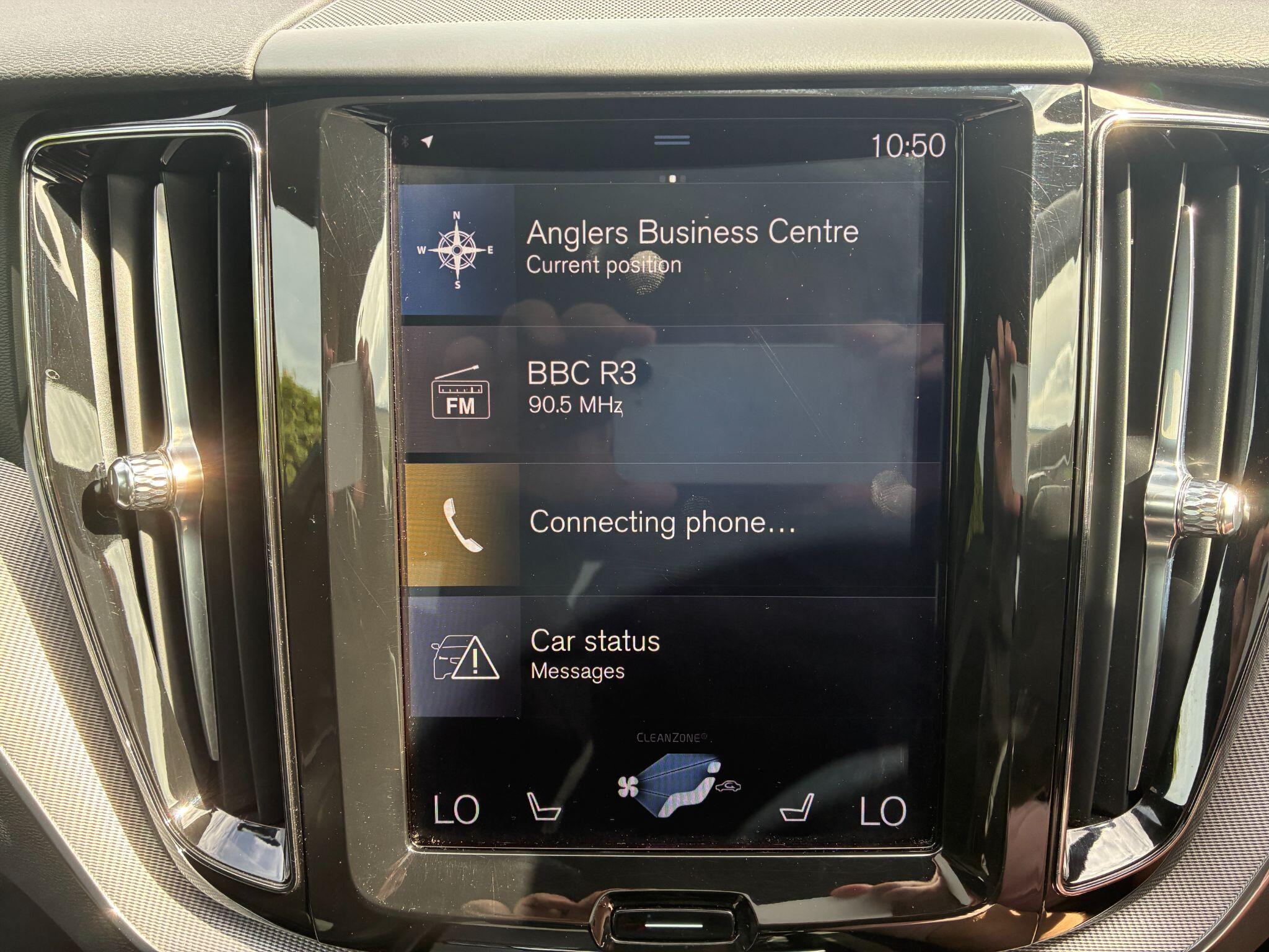Volvo XC60 view 14