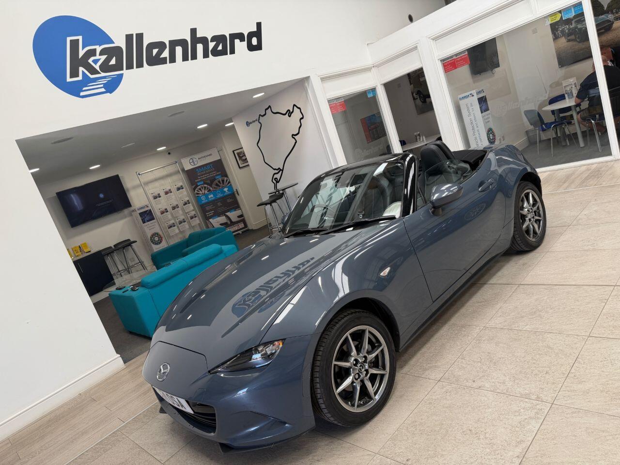 Mazda Skyactiv-G view 17