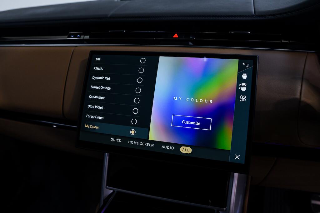 Land Rover Range Rover view 37