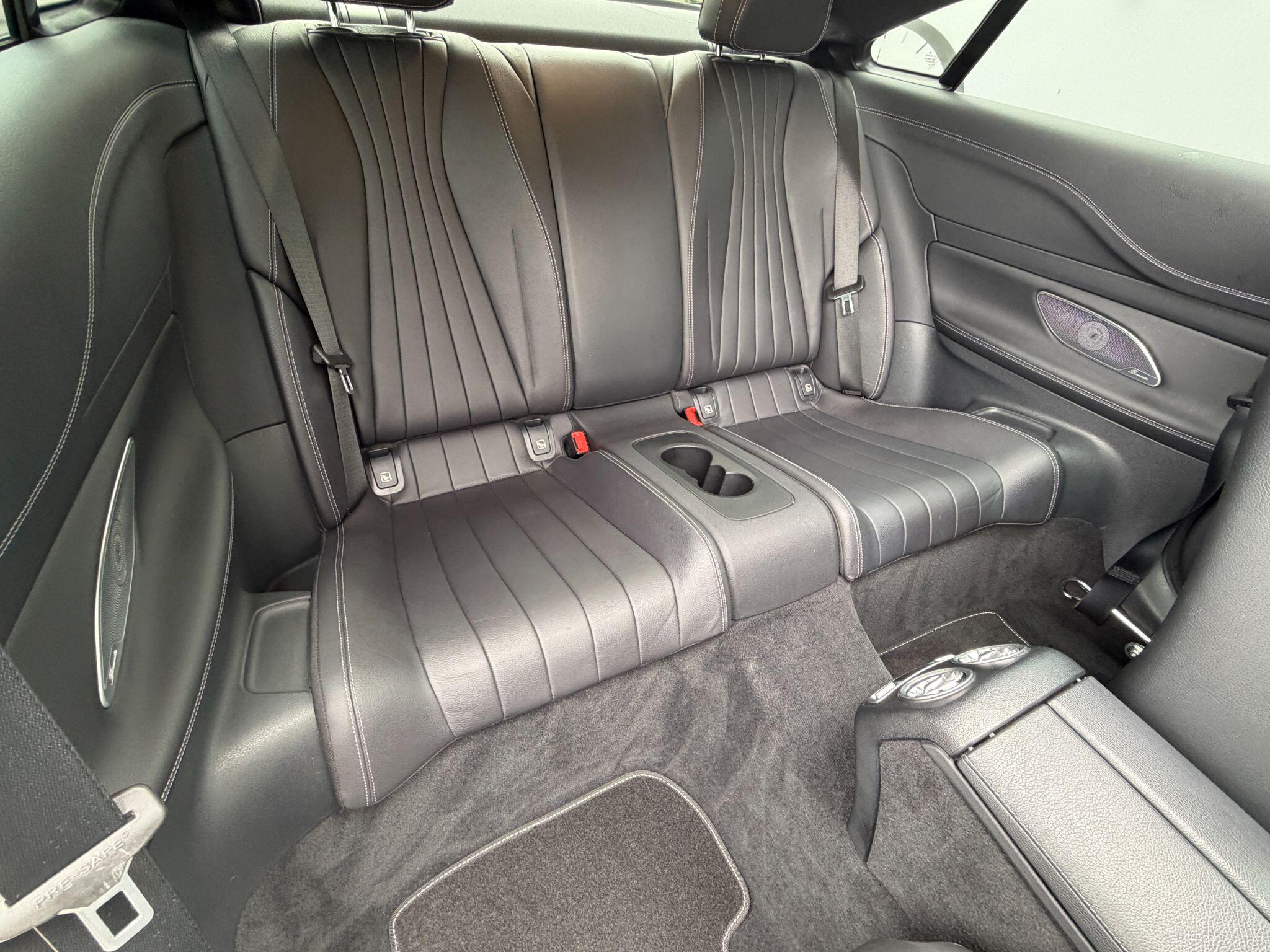 Mercedes-Benz E-Class view 14