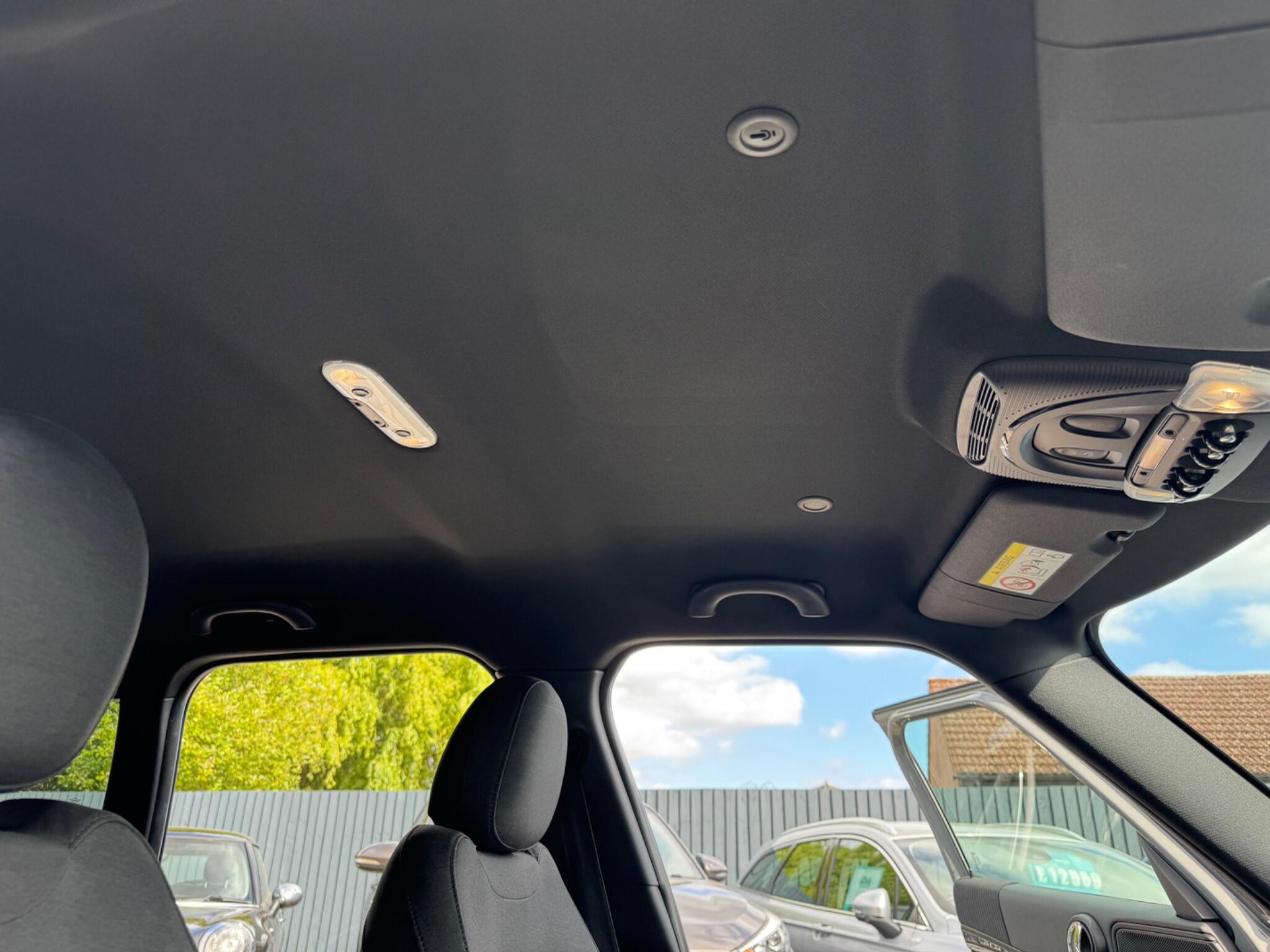 Mini Countryman view 64