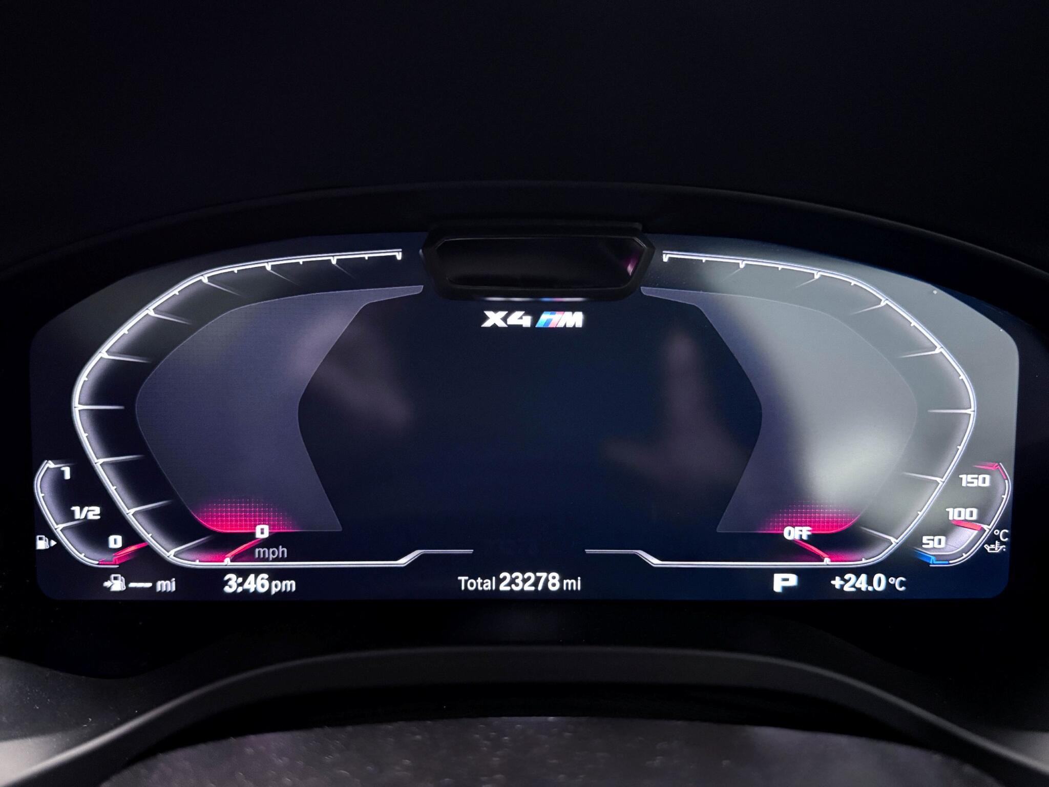 BMW X4 M view 42