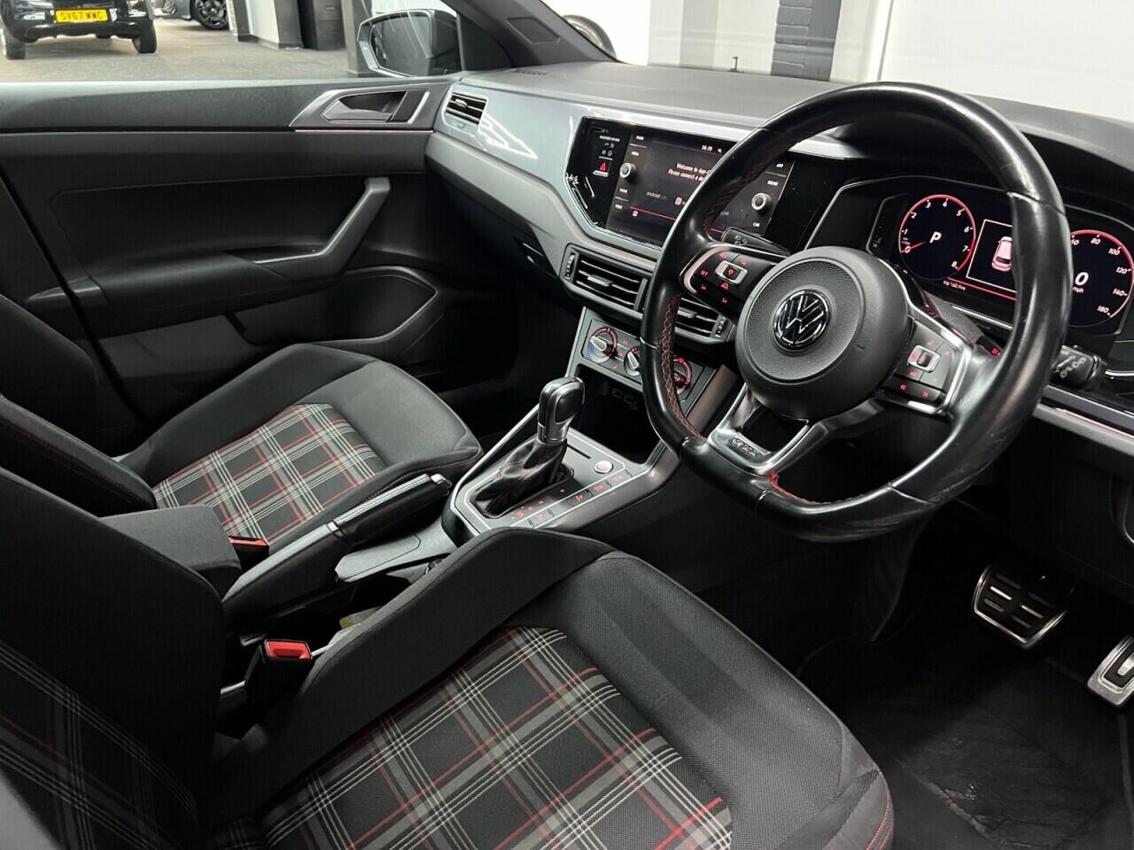 Volkswagen Polo view 39