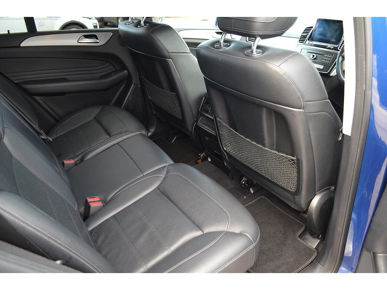Mercedes-Benz Gle view 21