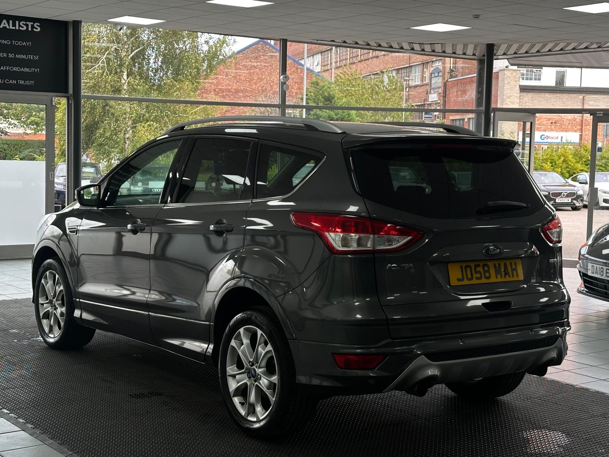 Ford Kuga view 9