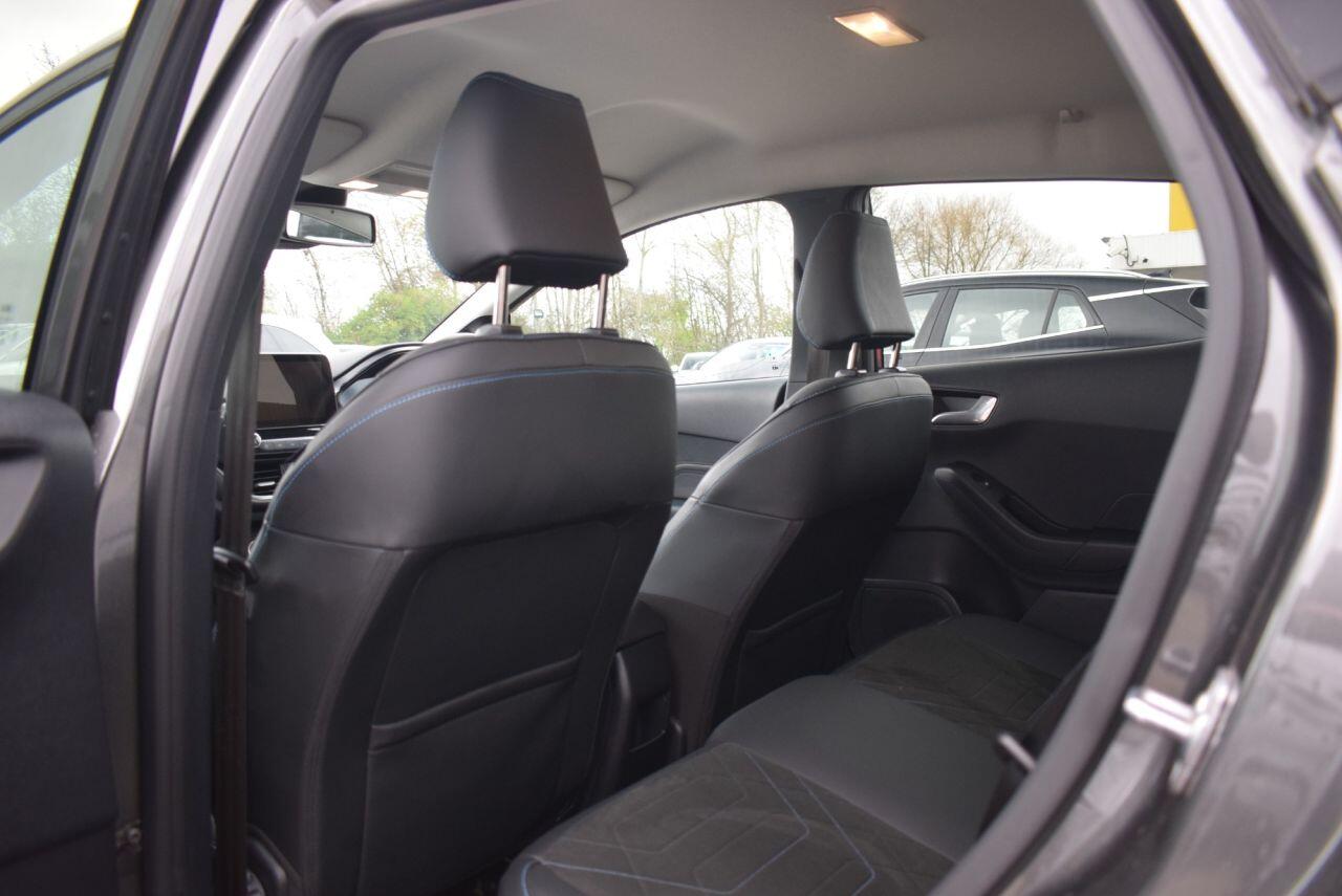 Ford Fiesta view 21