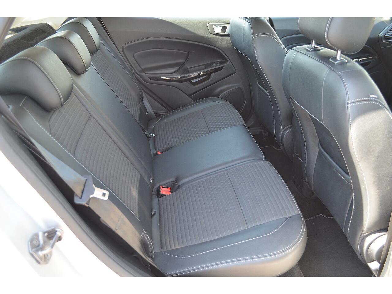 Ford EcoSport view 23