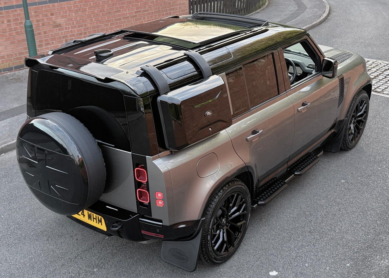 Land Rover Defender view 99