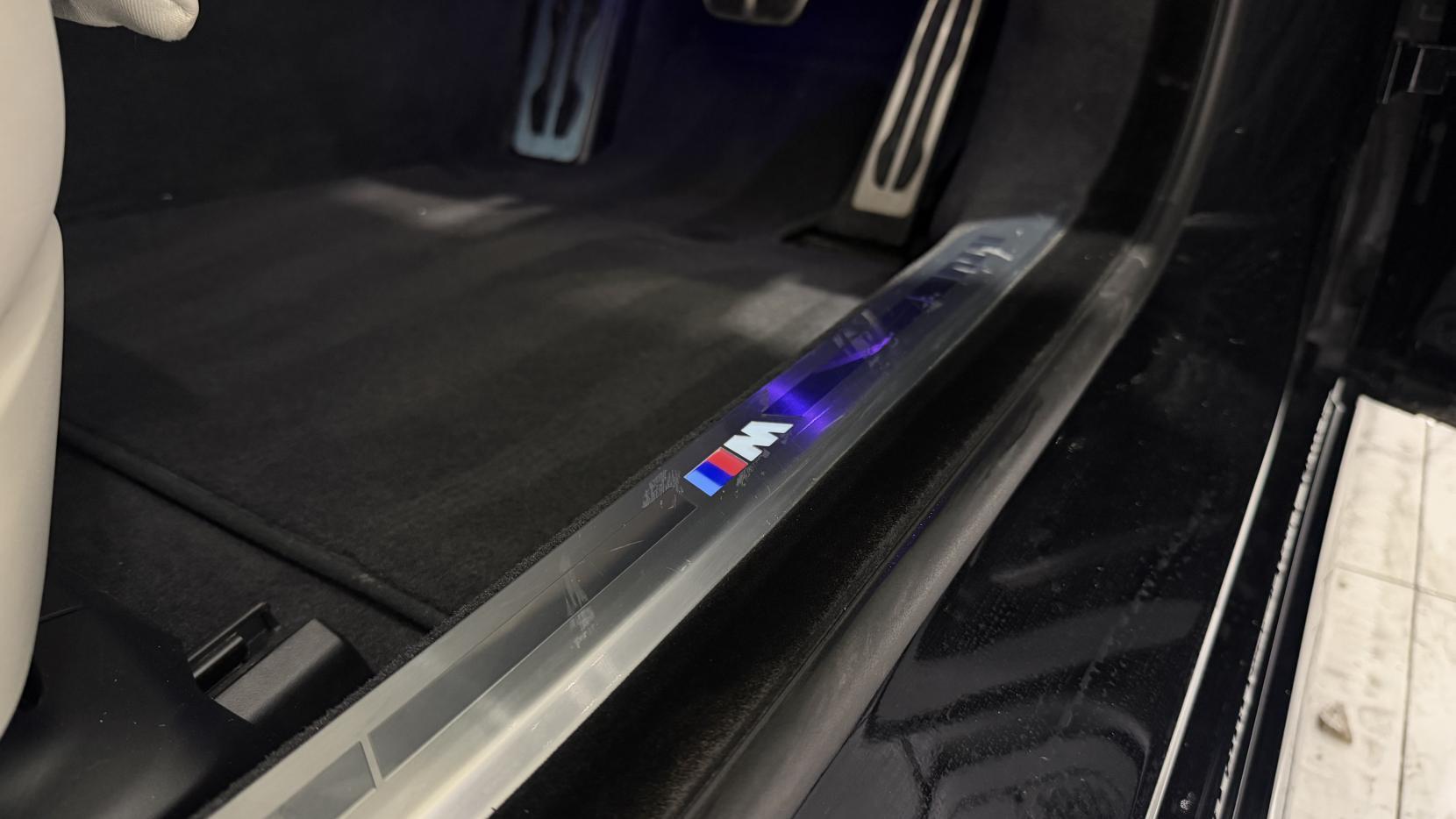 BMW i7 view 48