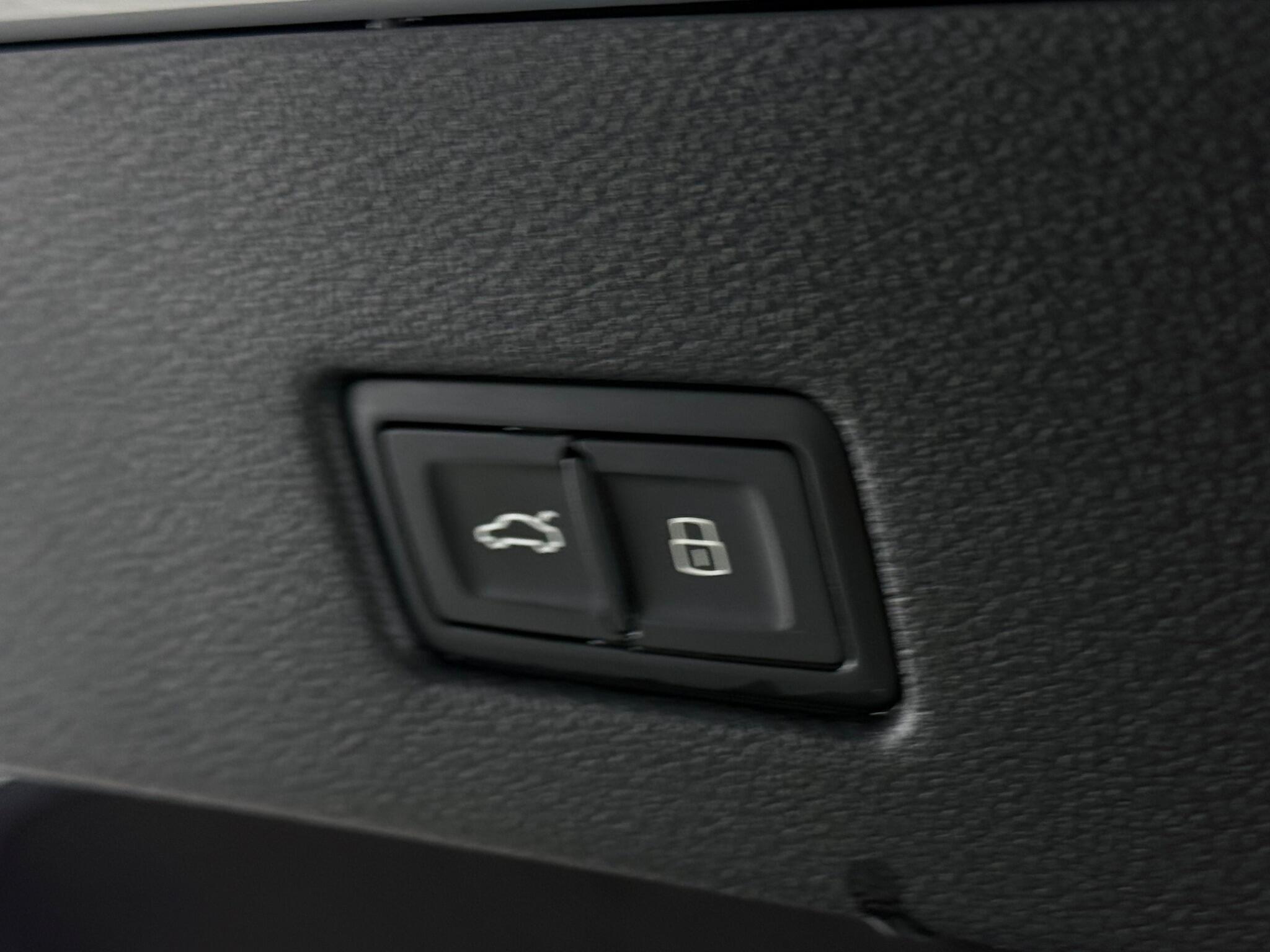 Audi A7 view 11
