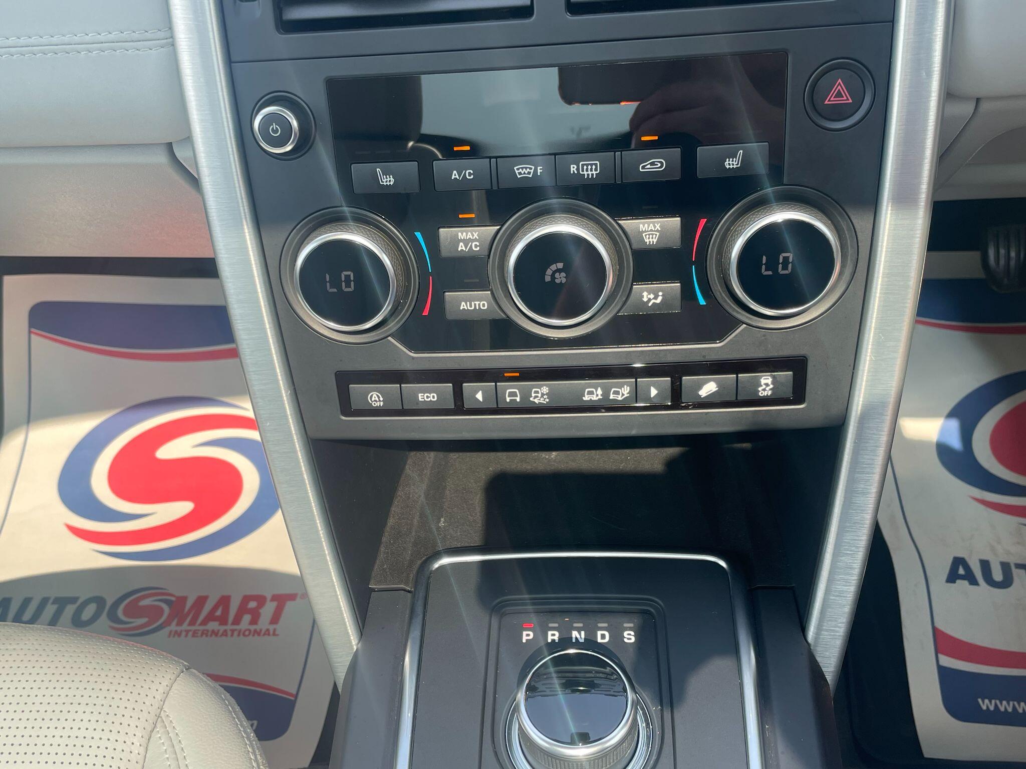 Land Rover Discovery Sport view 27