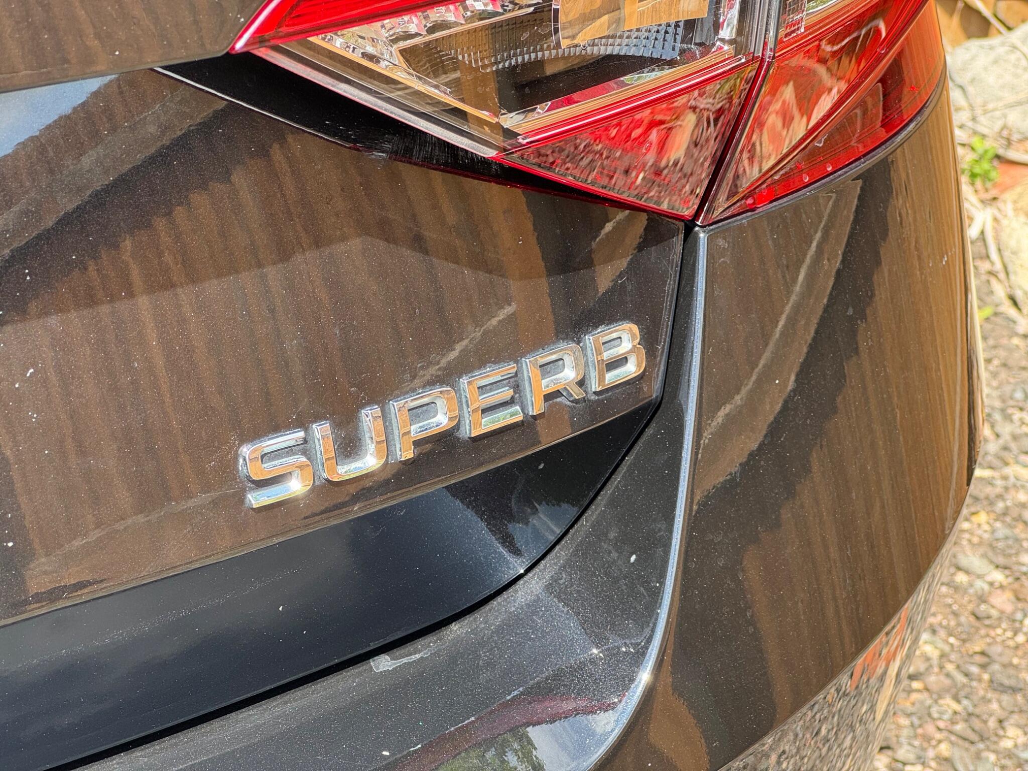 Skoda Superb view 43