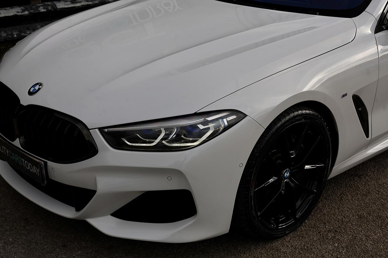 BMW 8 Series view 34