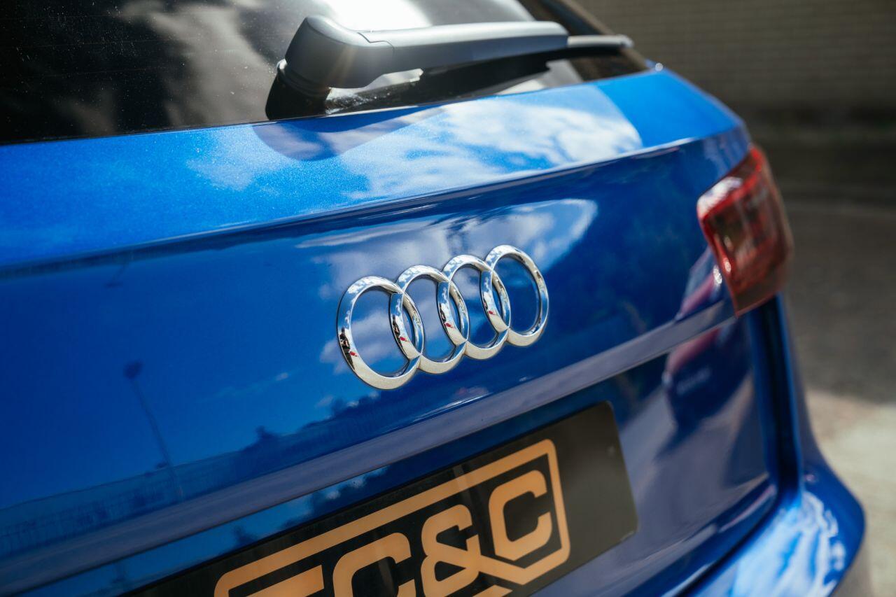 Audi RS6 view 98