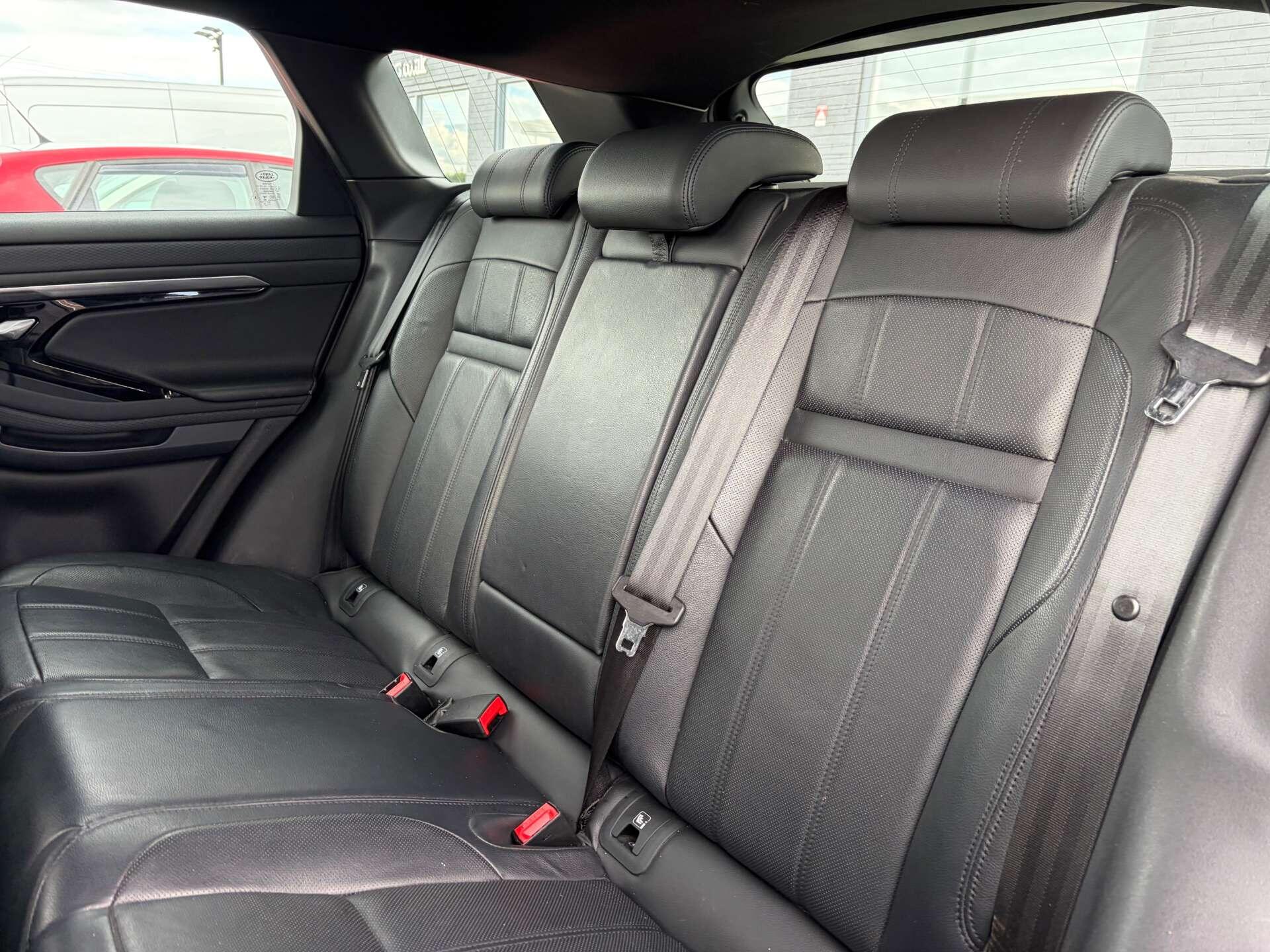 Land Rover Range Rover Evoque view 23