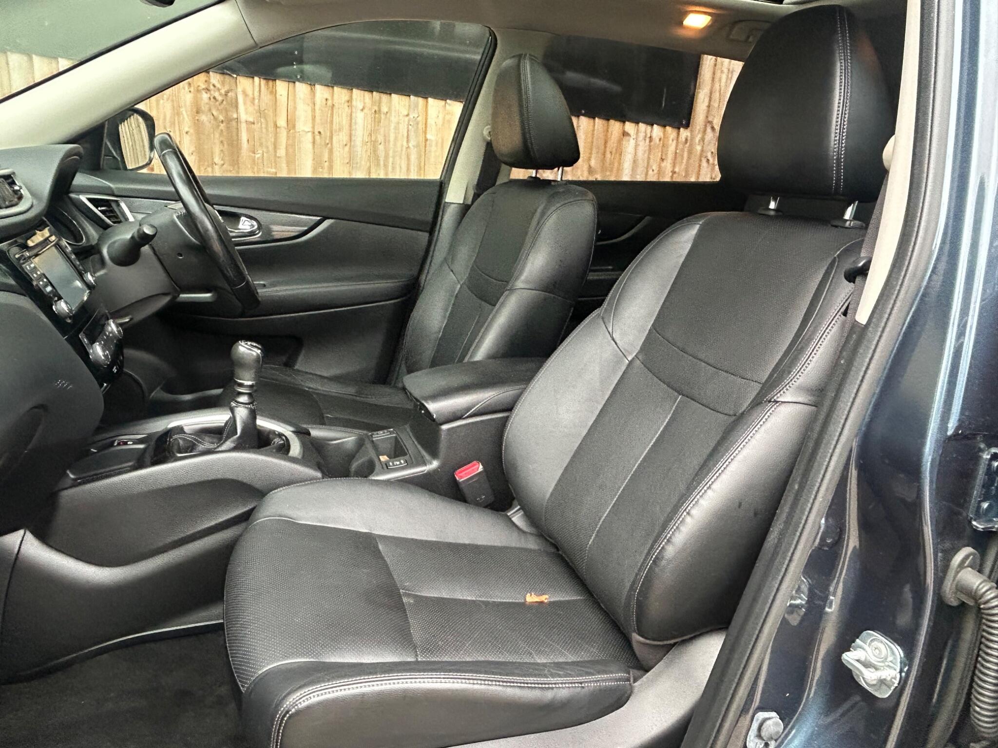 Nissan X-Trail view 37