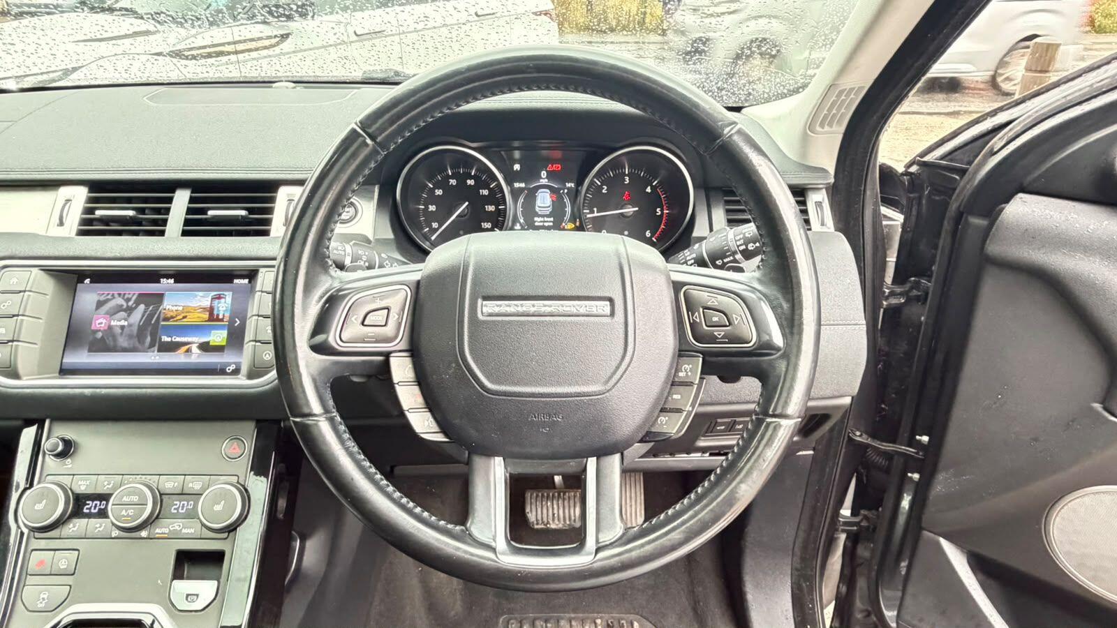 Land Rover Range Rover Evoque view 31