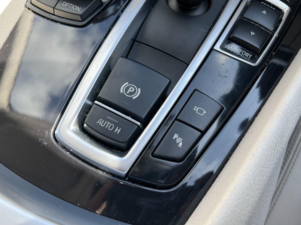 BMW 5 Series view 42