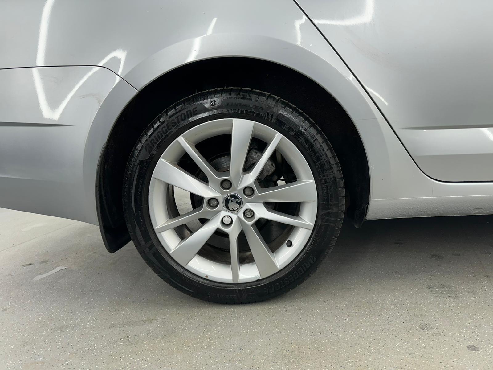 Skoda Octavia view 15