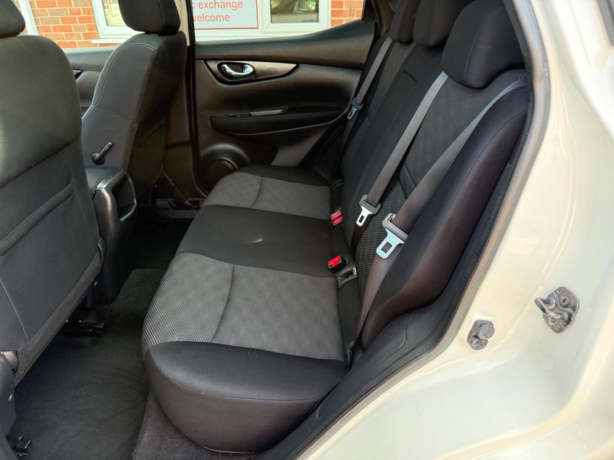 Nissan Qashqai view 24