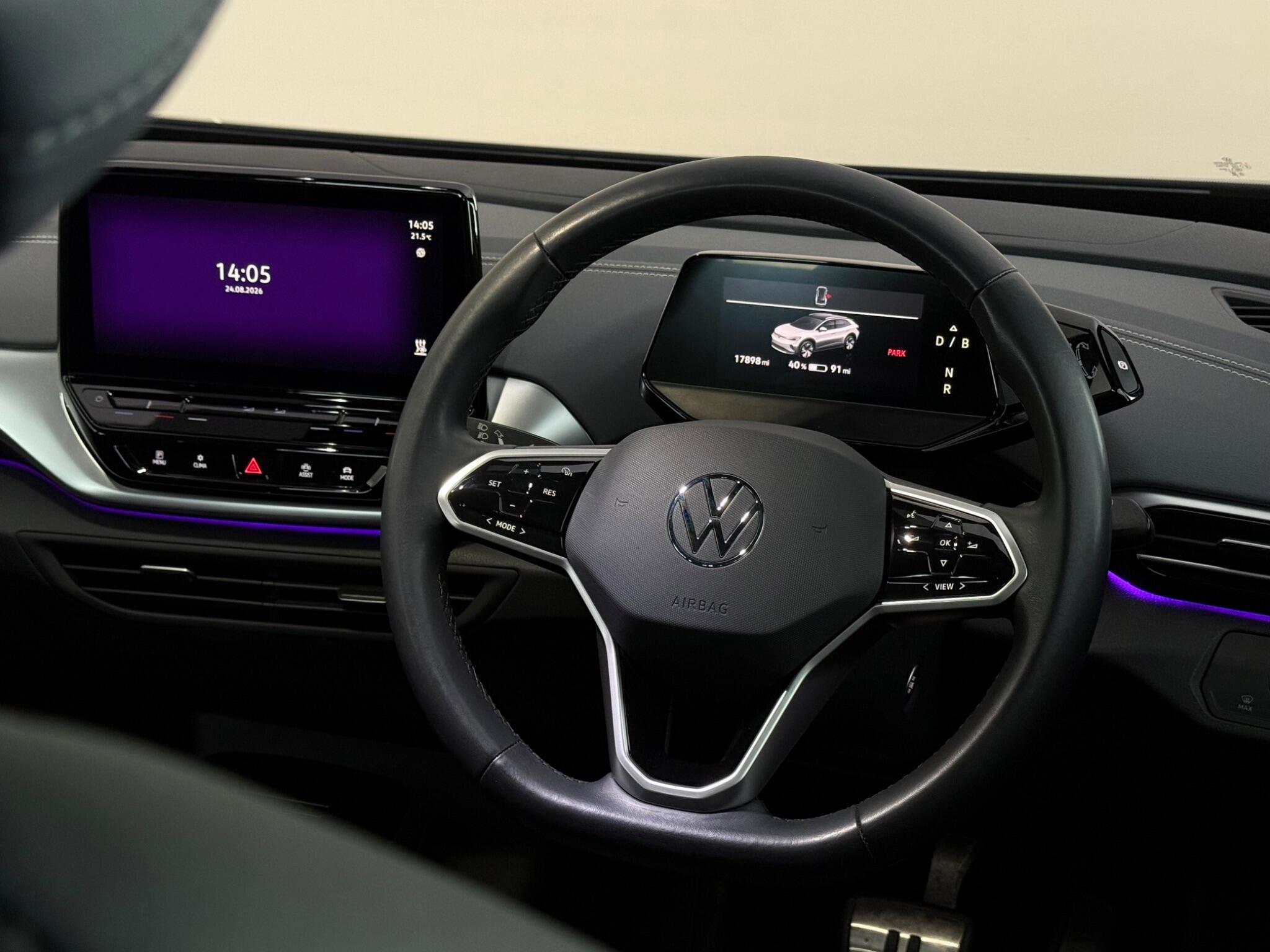 Volkswagen ID.4 view 17