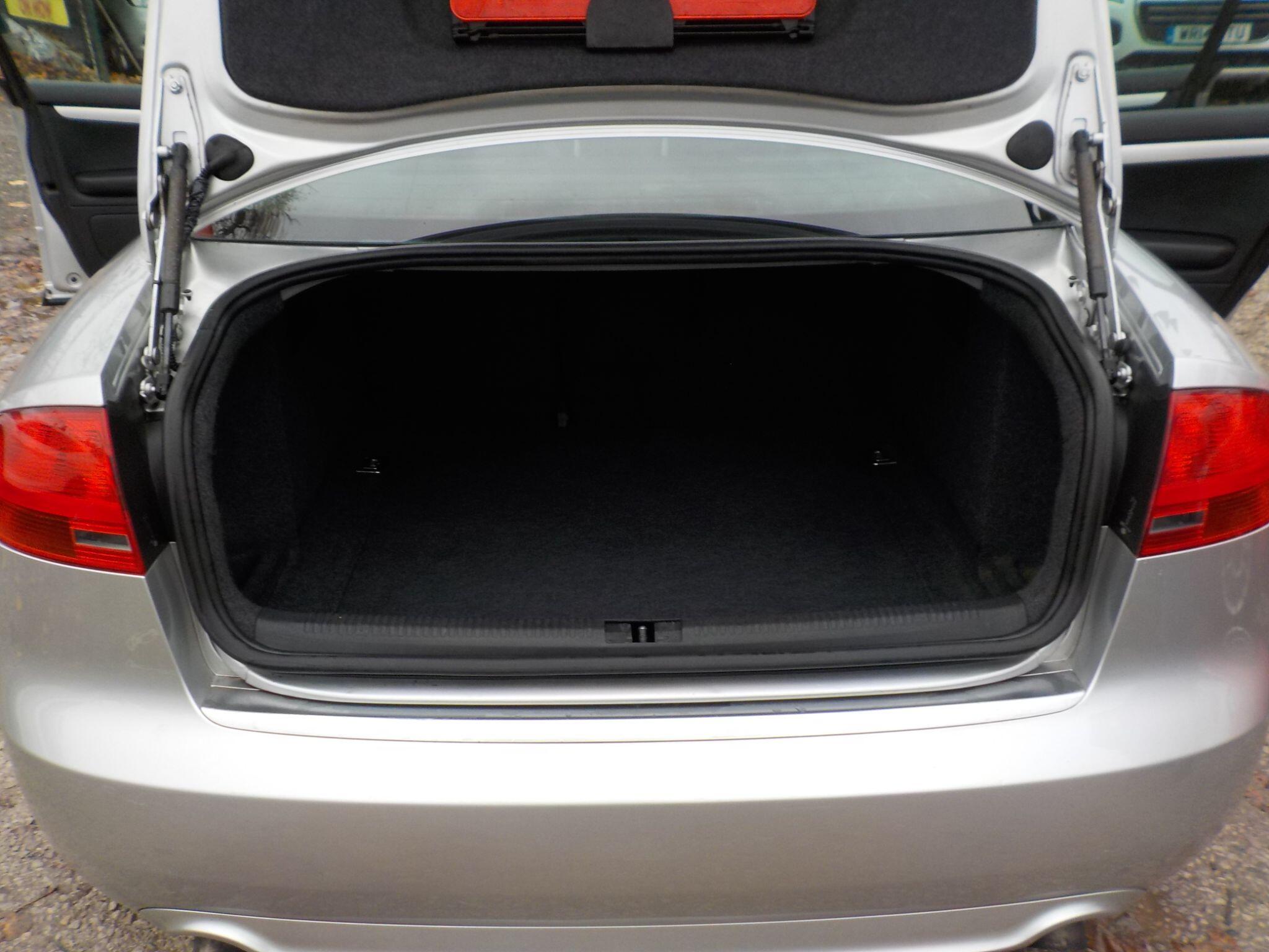 Audi A4 2.0 TDI S line Special Edition 4dr