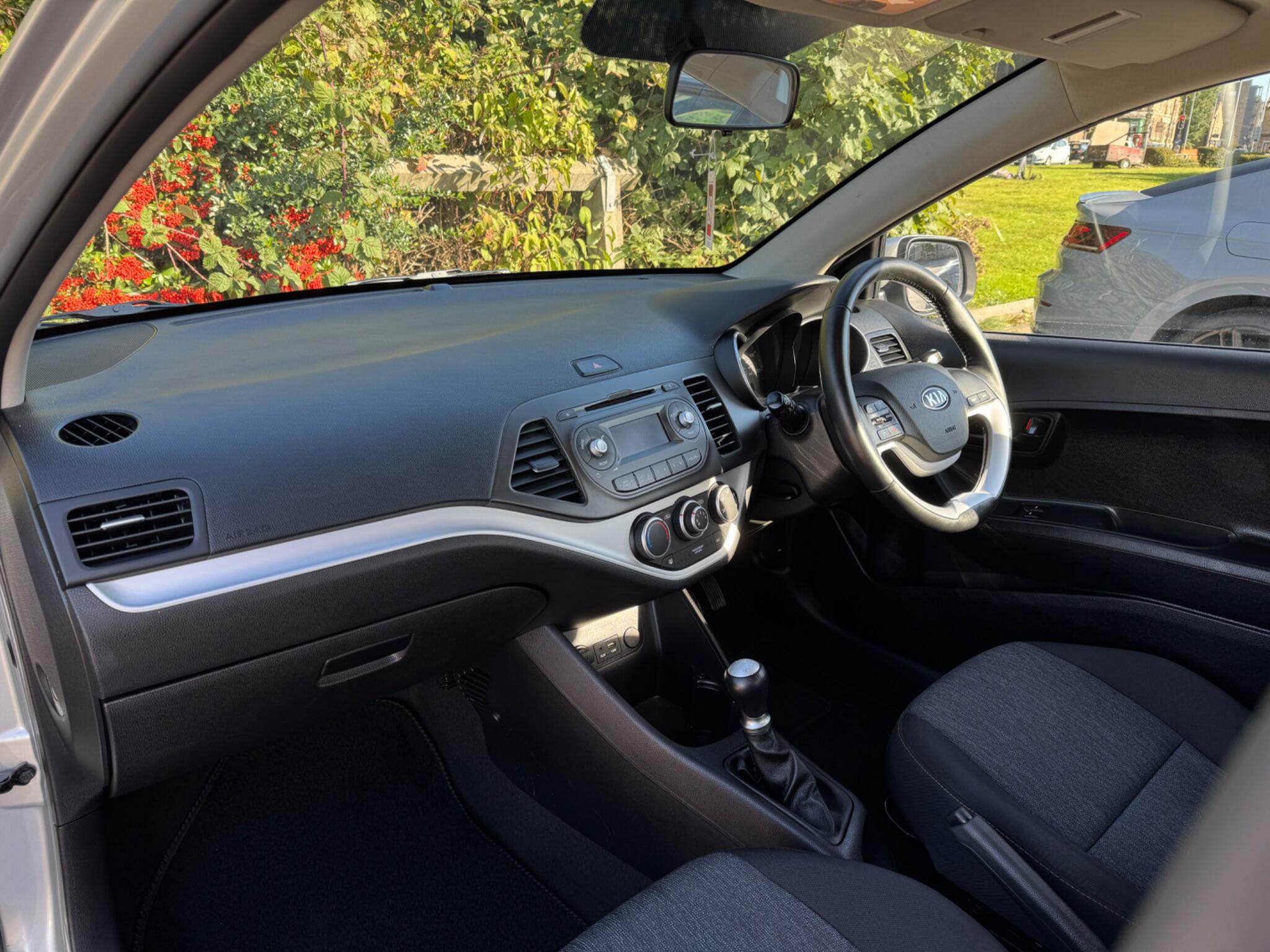 Kia Picanto view 15