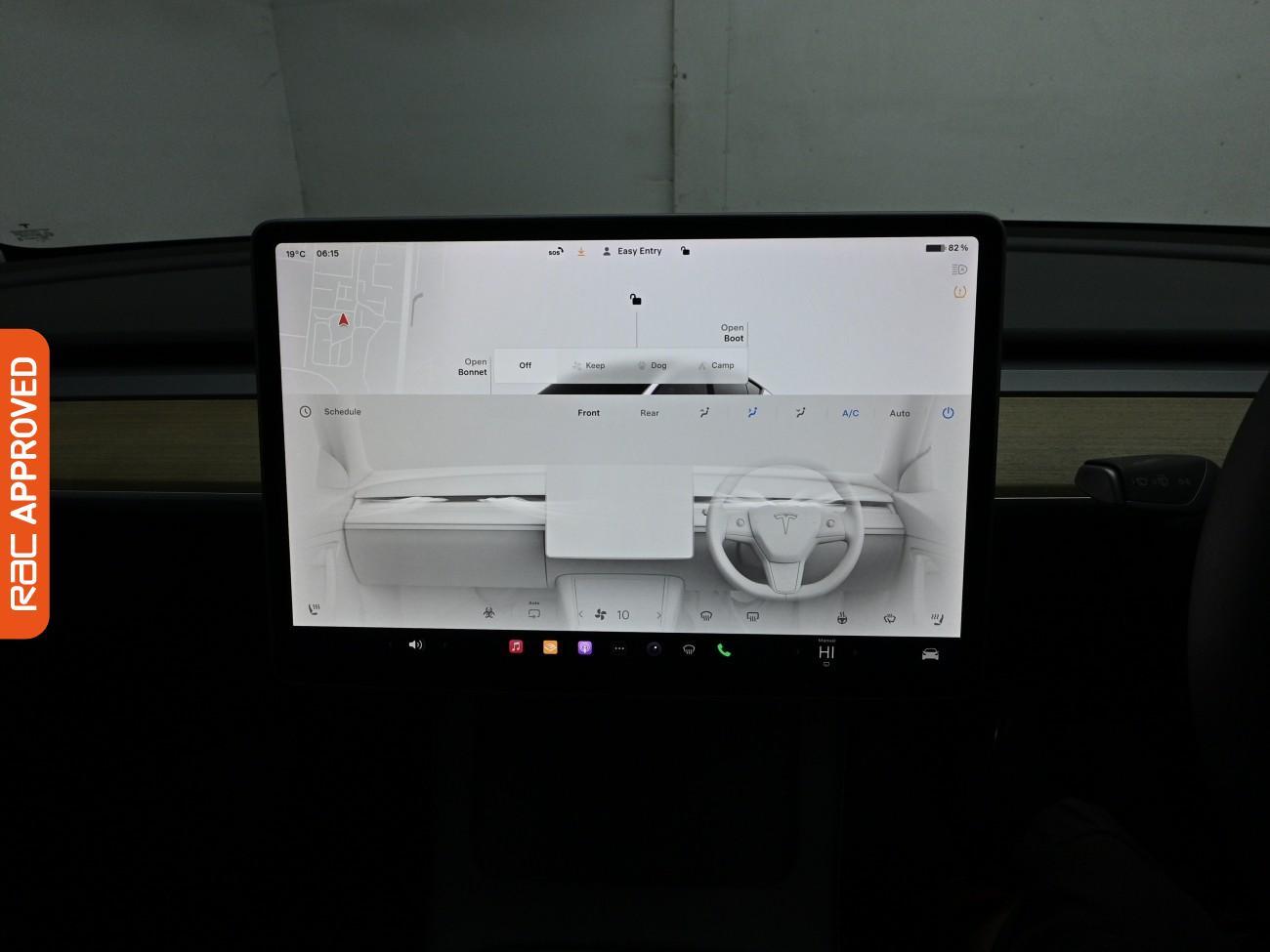 Tesla Model Y view 32