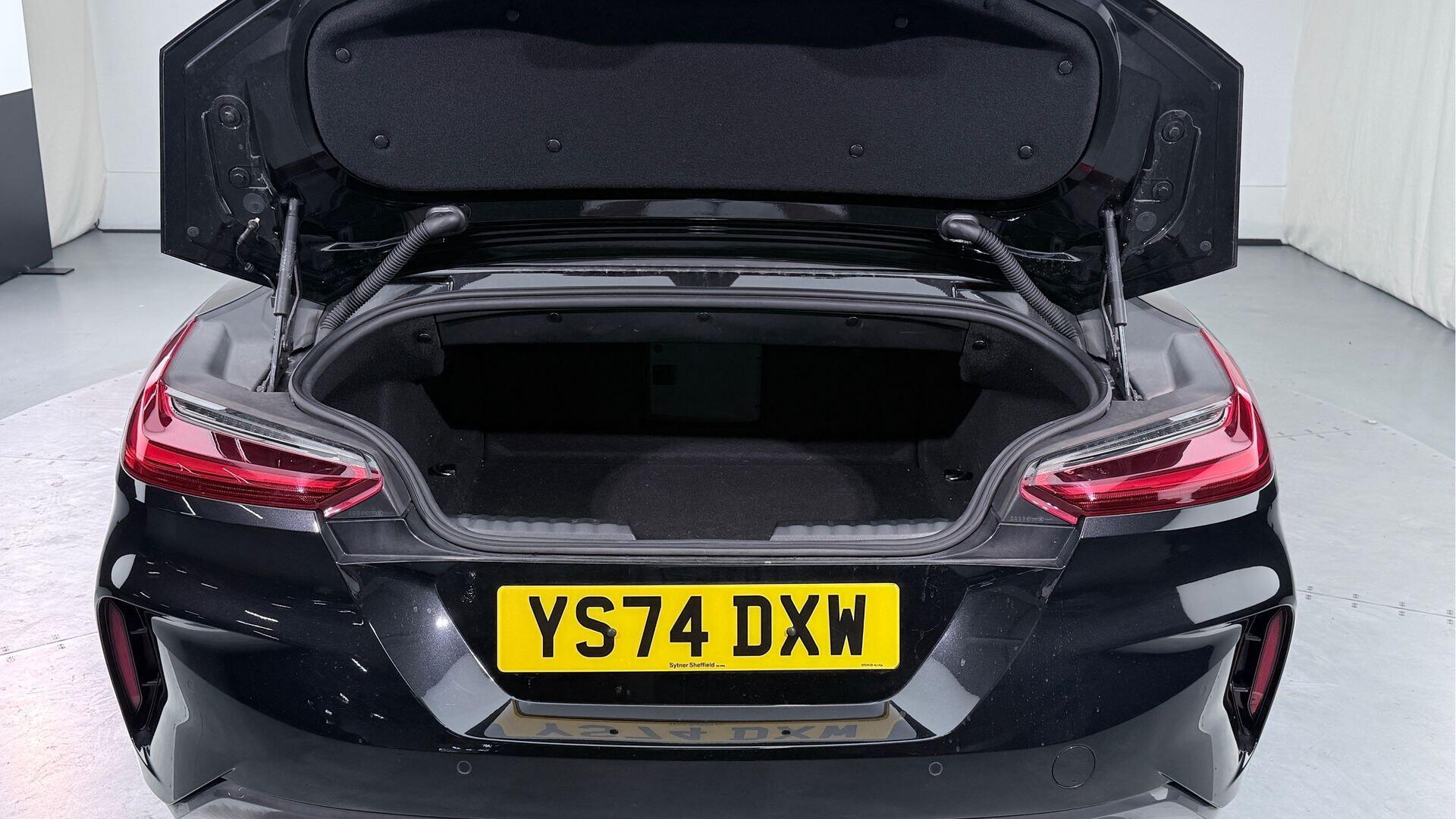 BMW Z4 view 13