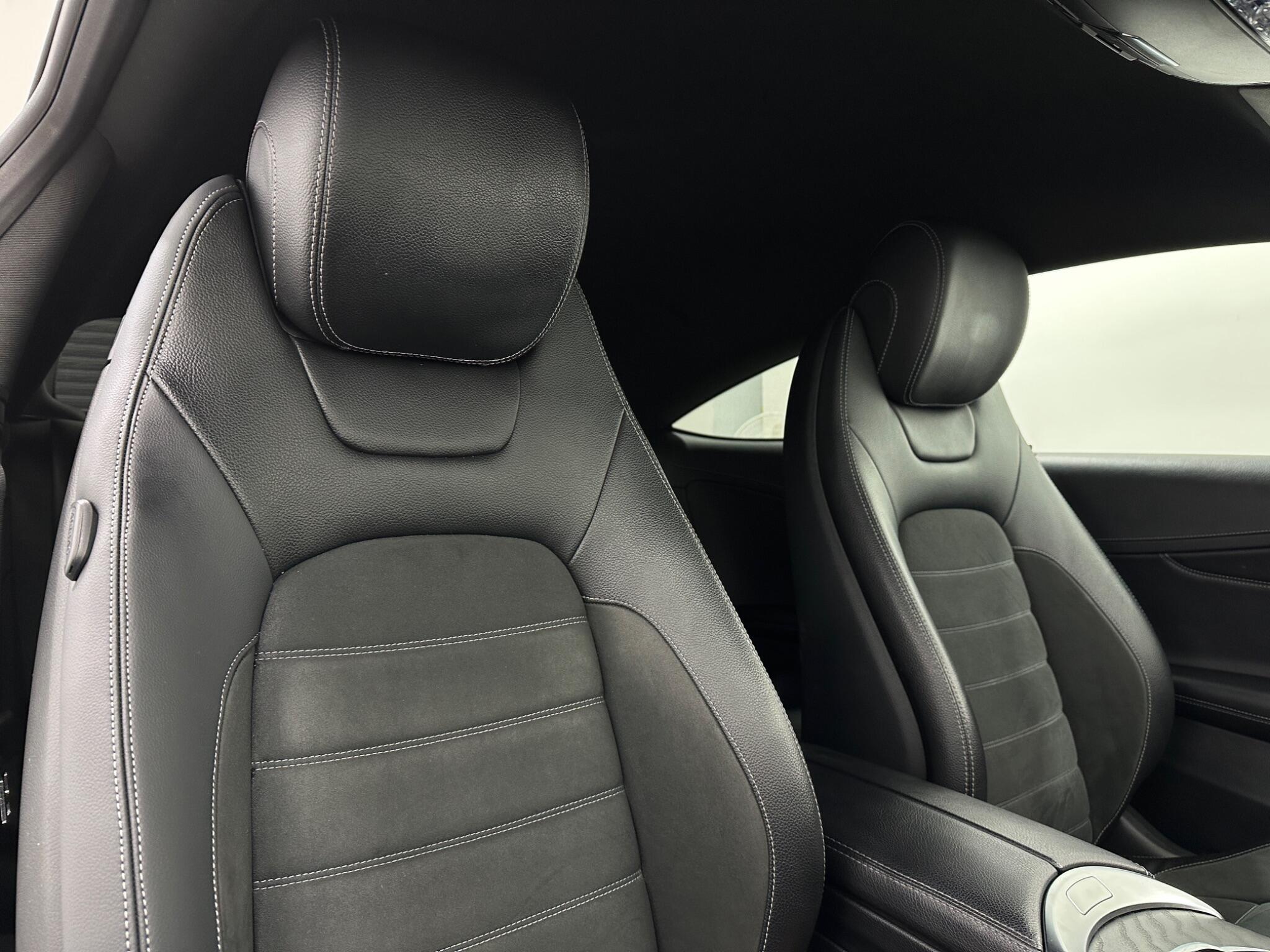 Mercedes-Benz C-Class view 35