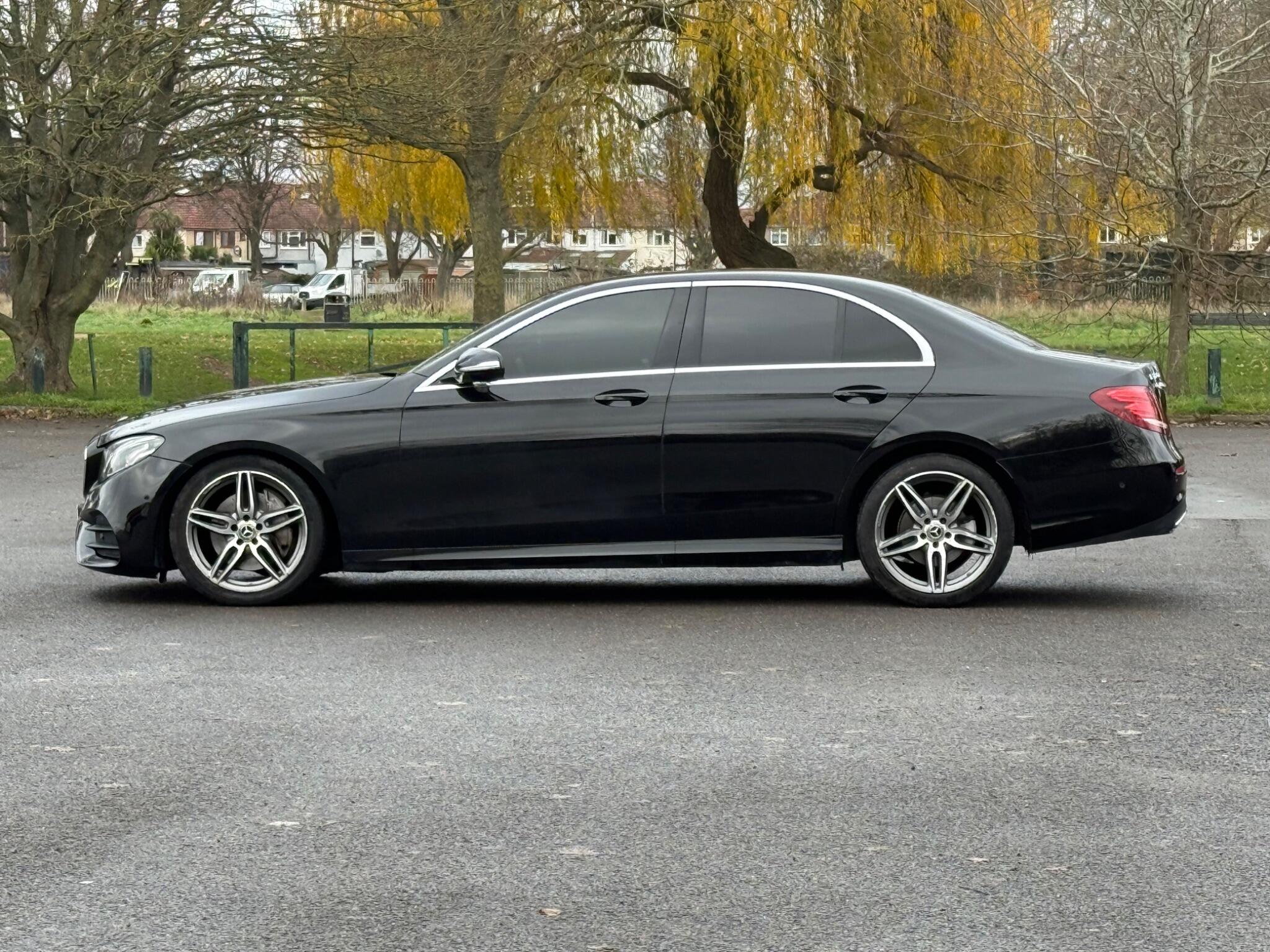 Mercedes-Benz E-Class view 11