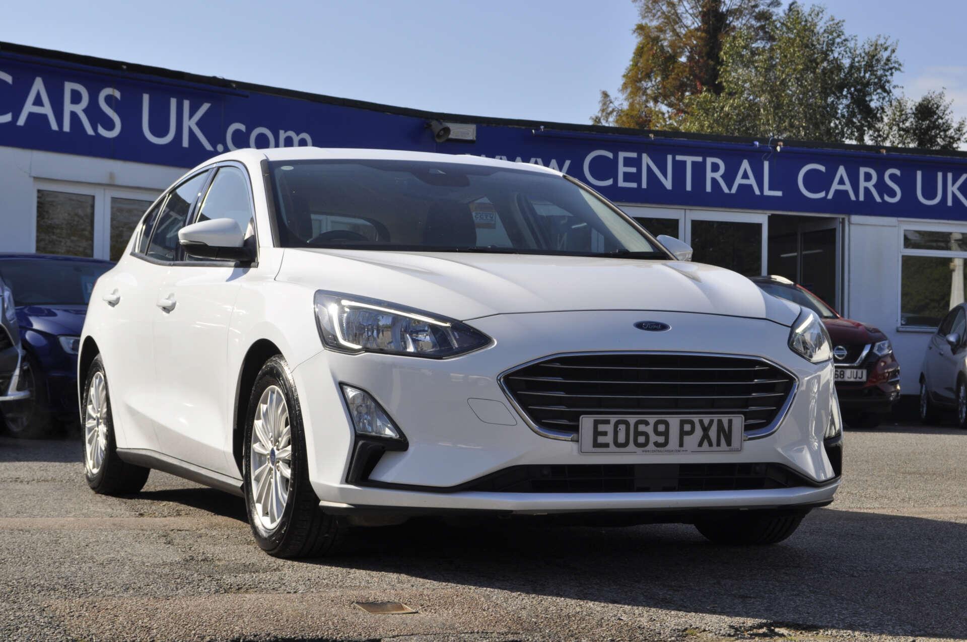 Ford Focus view 32