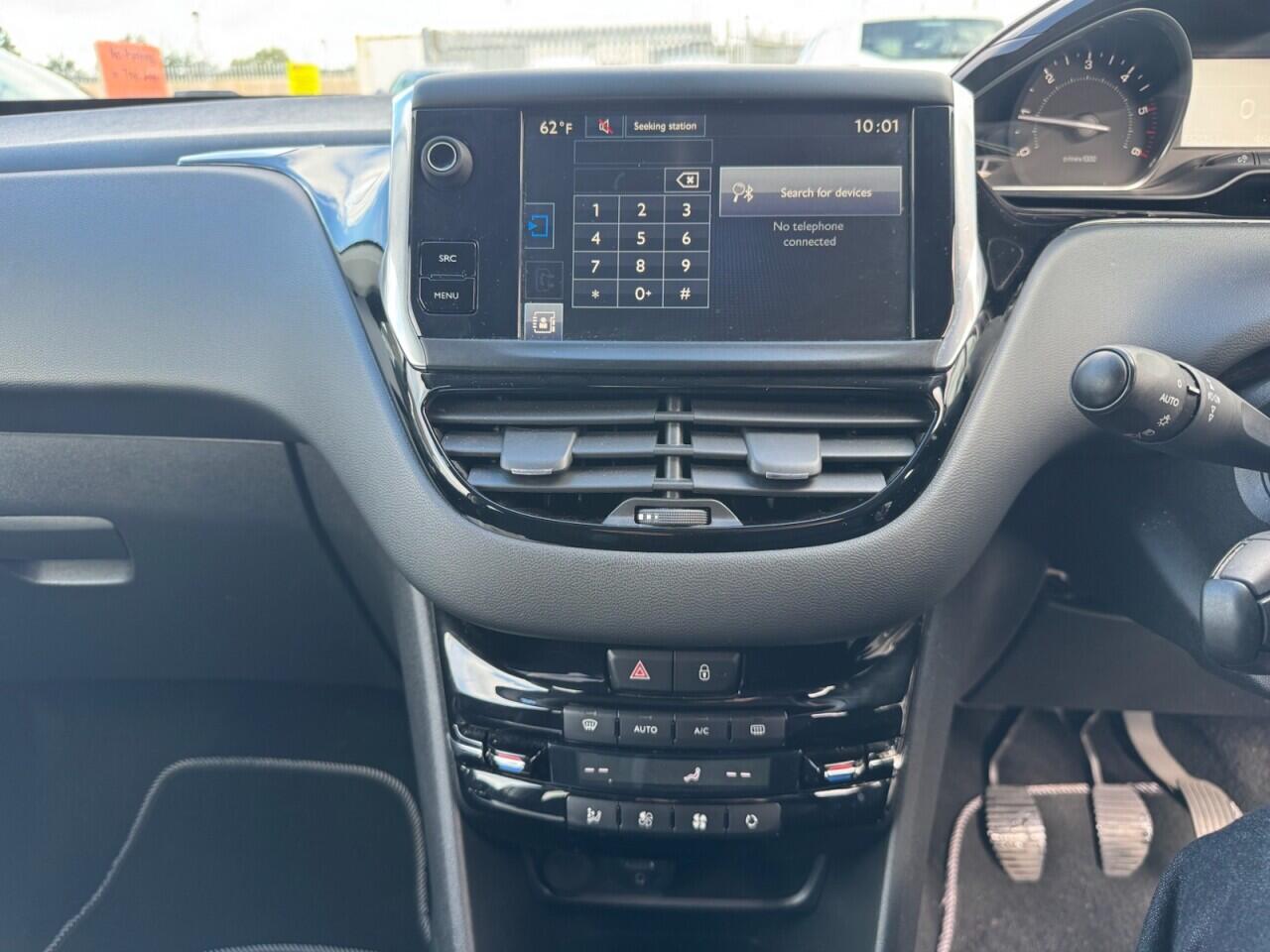 Peugeot 208 view 62