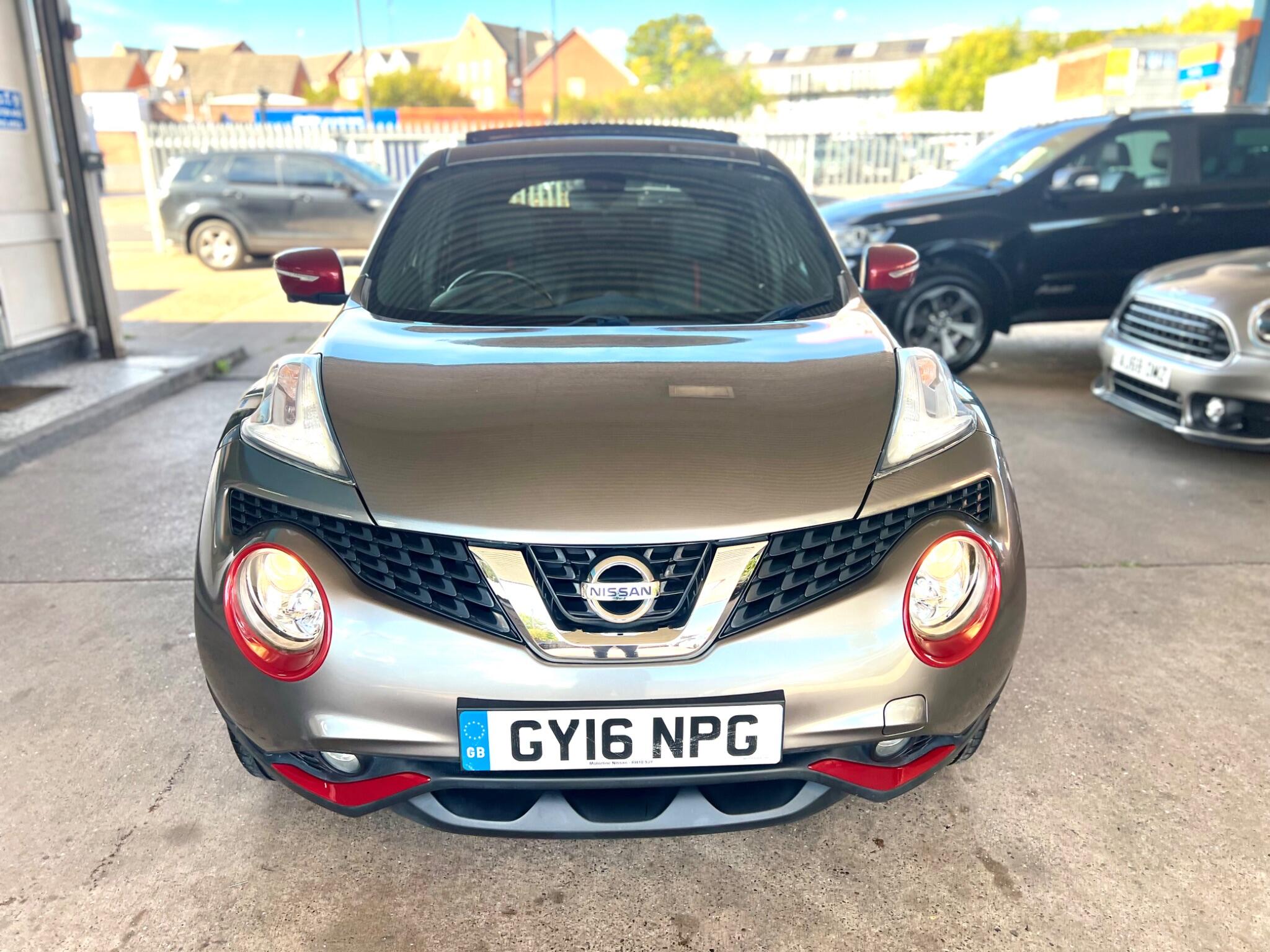 Nissan Juke view 2