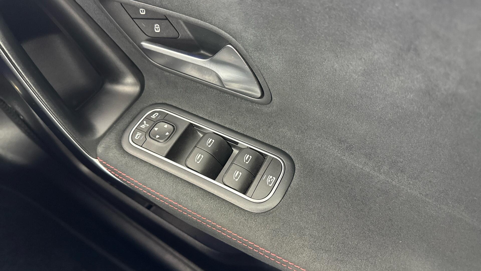 Mercedes-Benz A-Class view 47