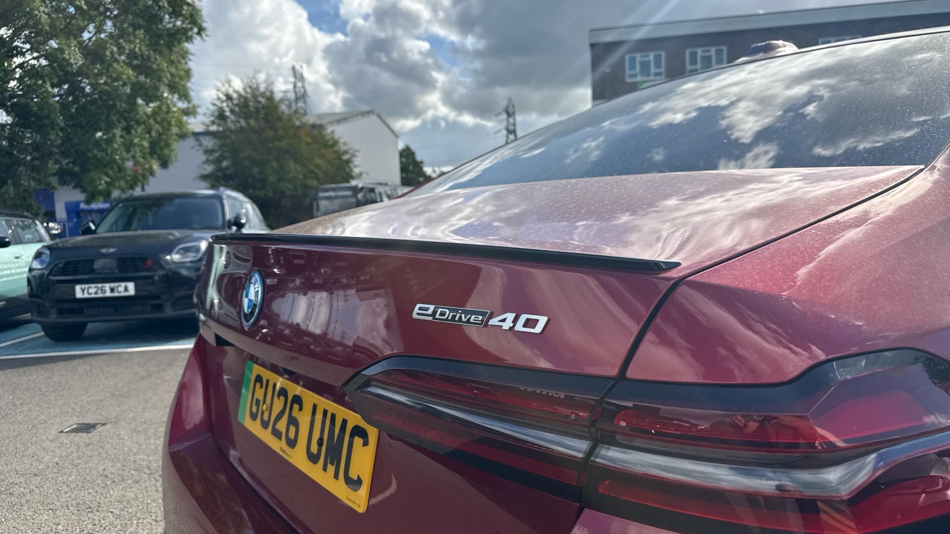 BMW i5 view 32