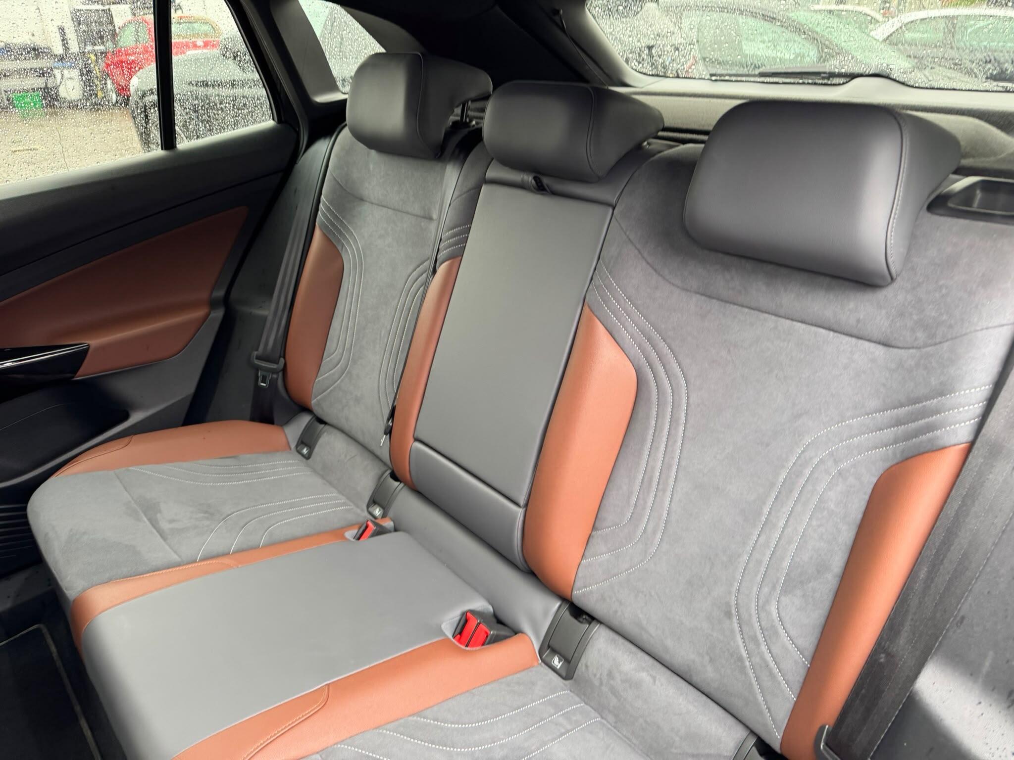 Volkswagen Id.4 view 47