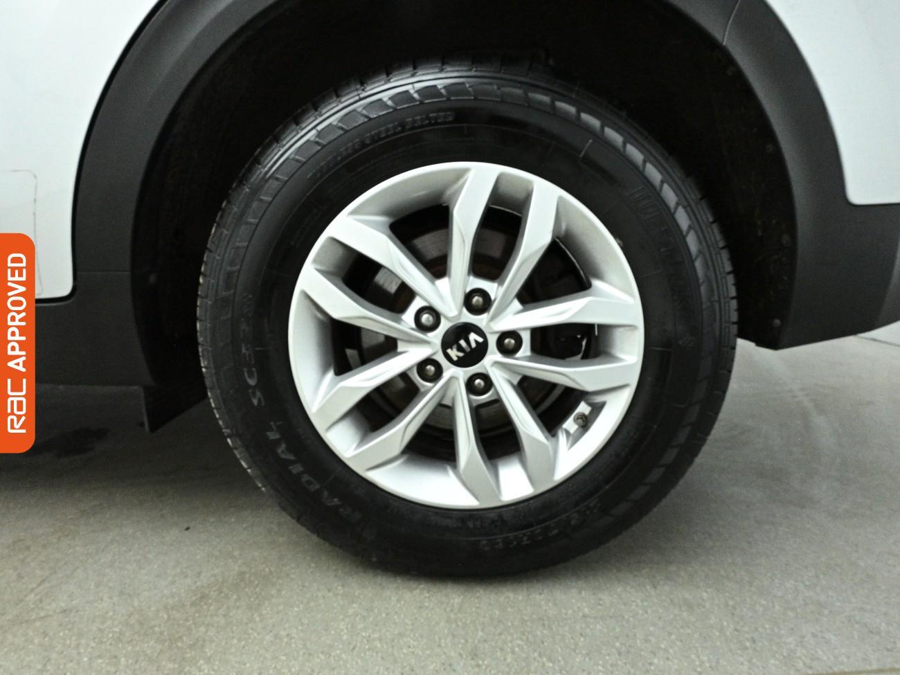 Kia Sportage view 25