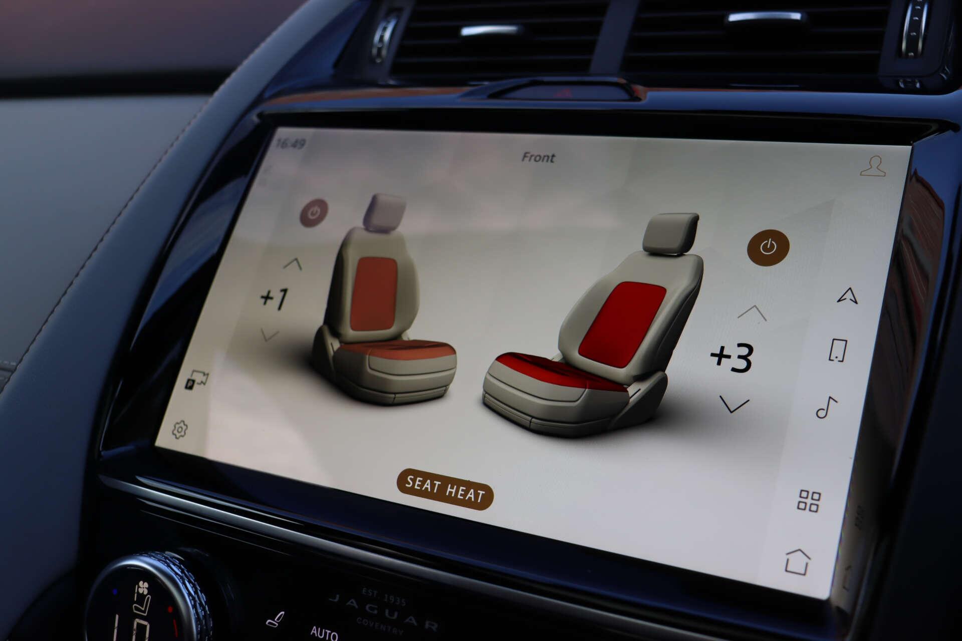 Jaguar E-Pace view 31