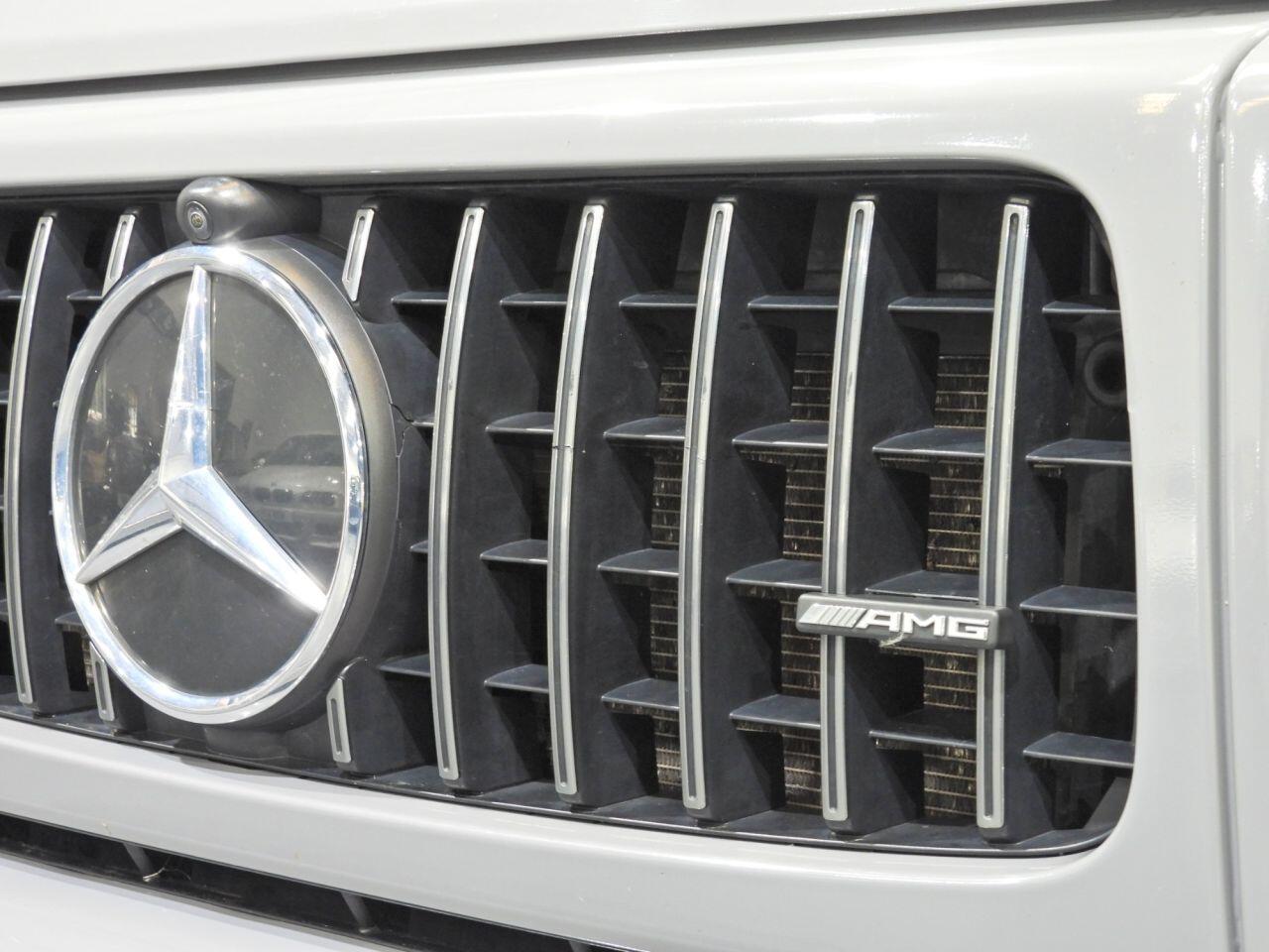 Mercedes-Benz G-Class view 41