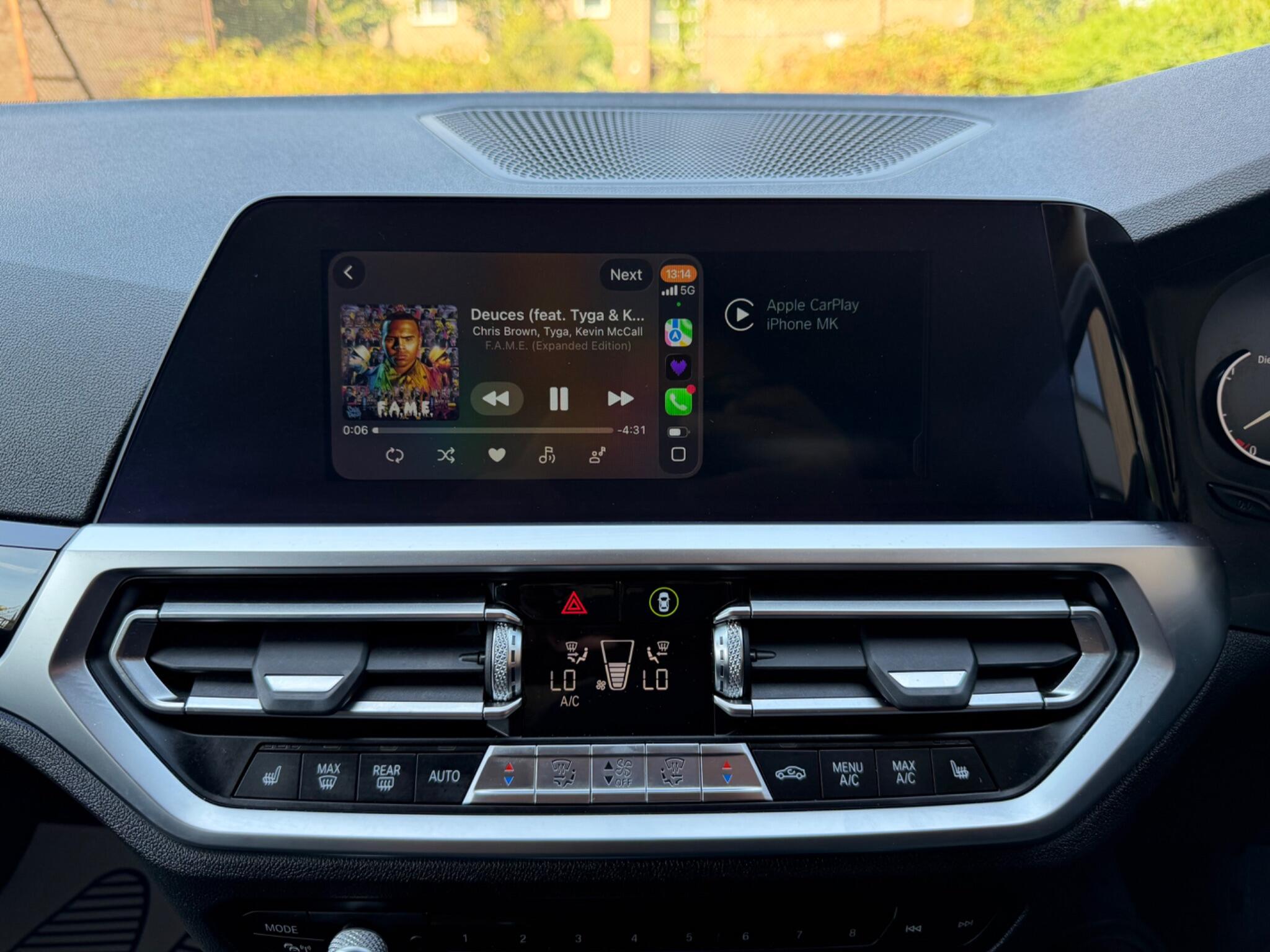 BMW 3 Series view 58