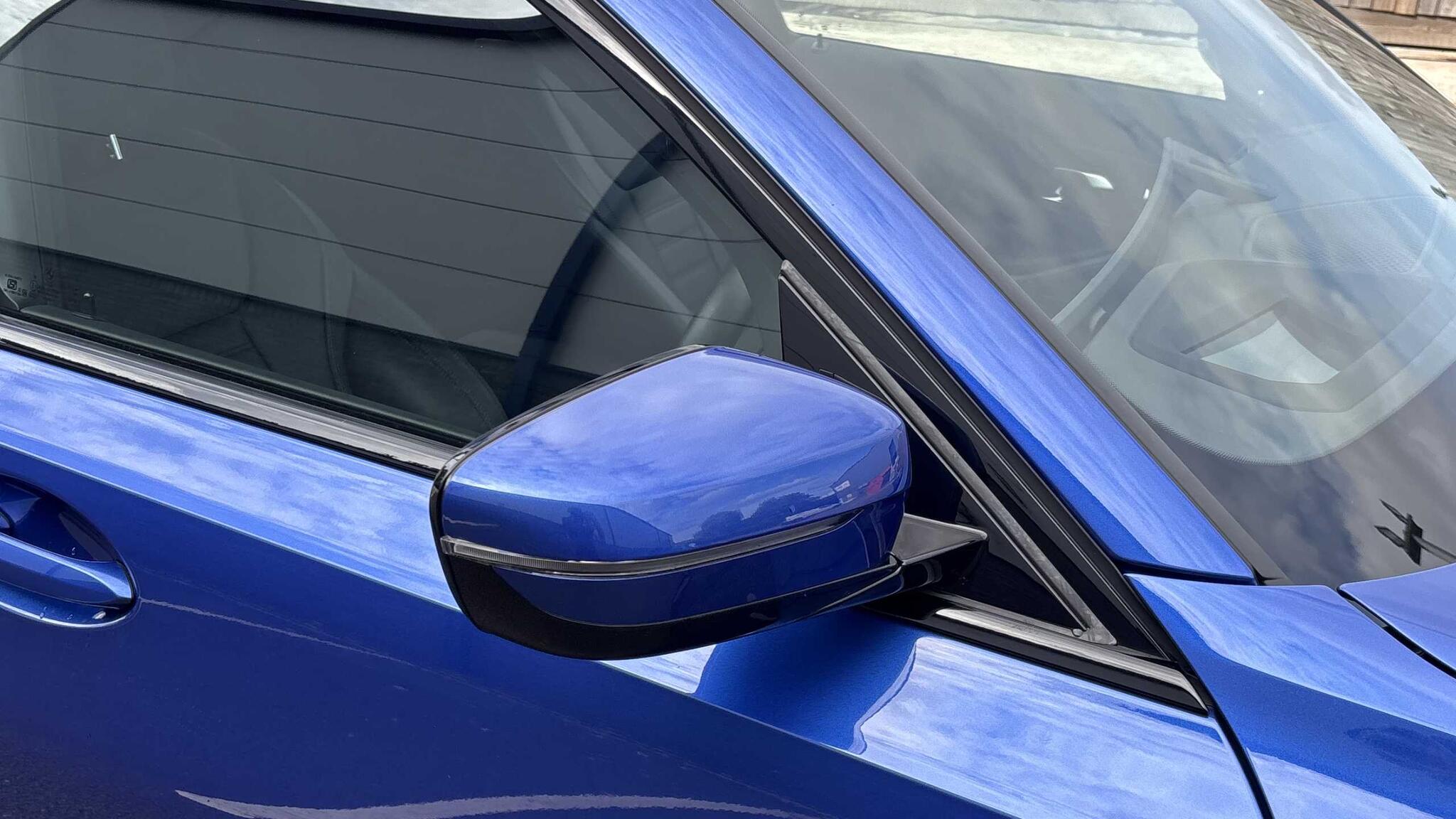BMW 3 Series view 42