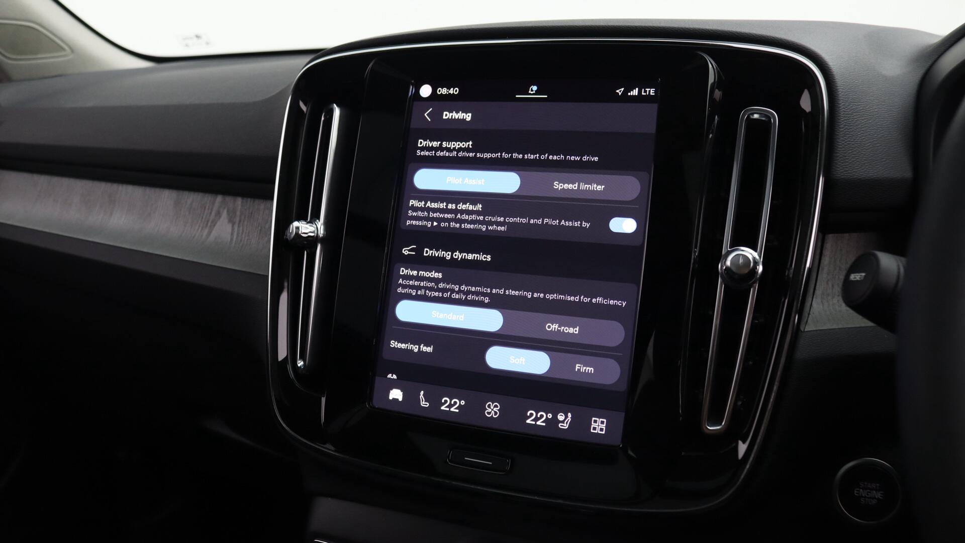 Volvo XC40 view 39