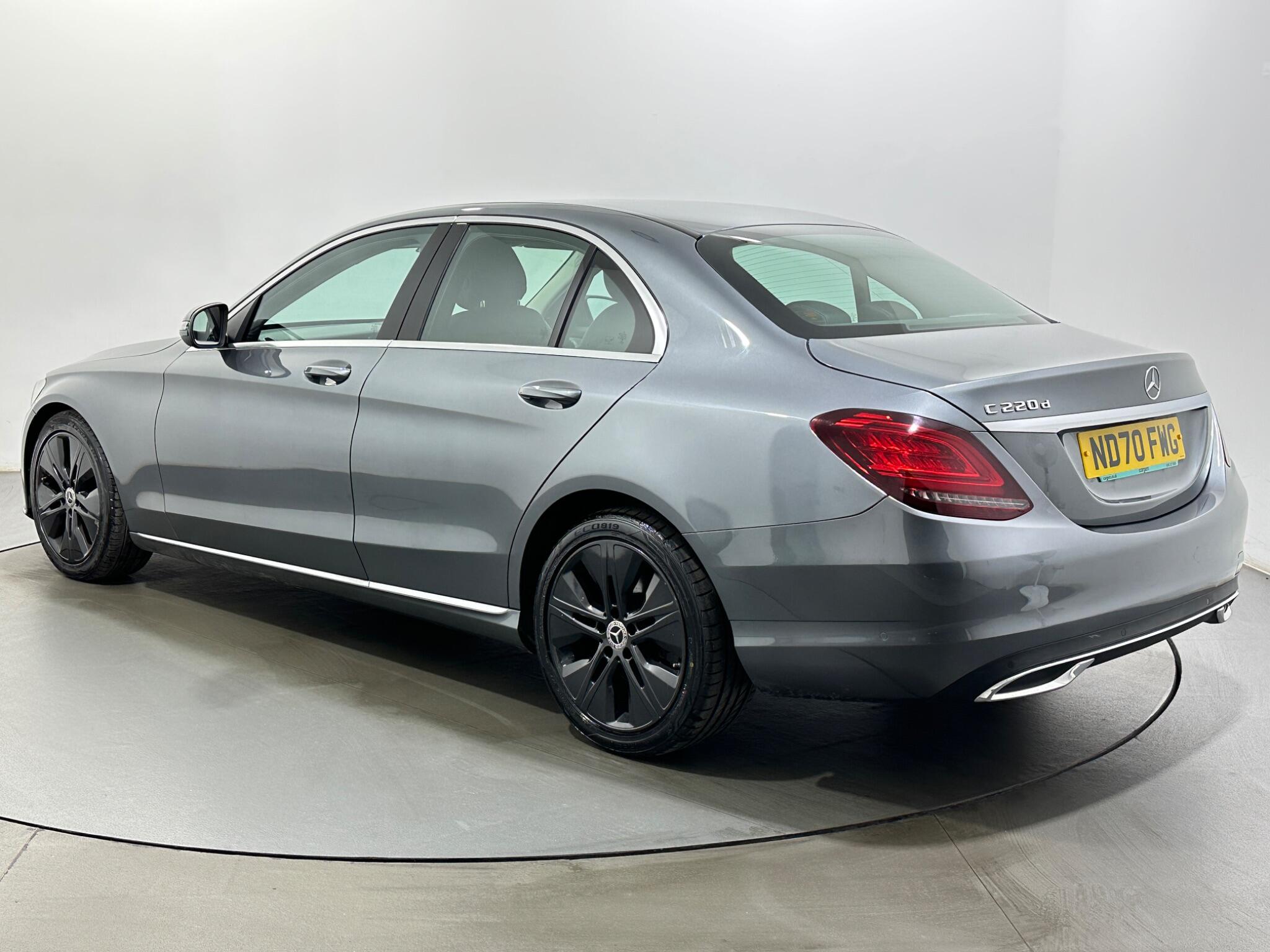 Mercedes-Benz C-Class view 6