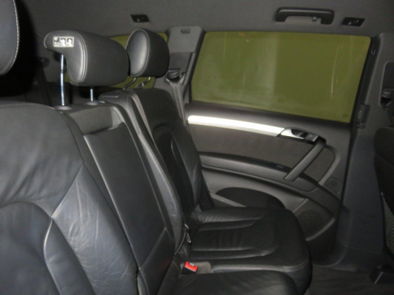 Audi Q7 view 53