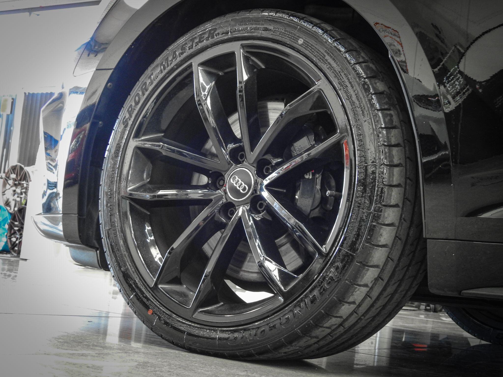 Audi S5 view 20
