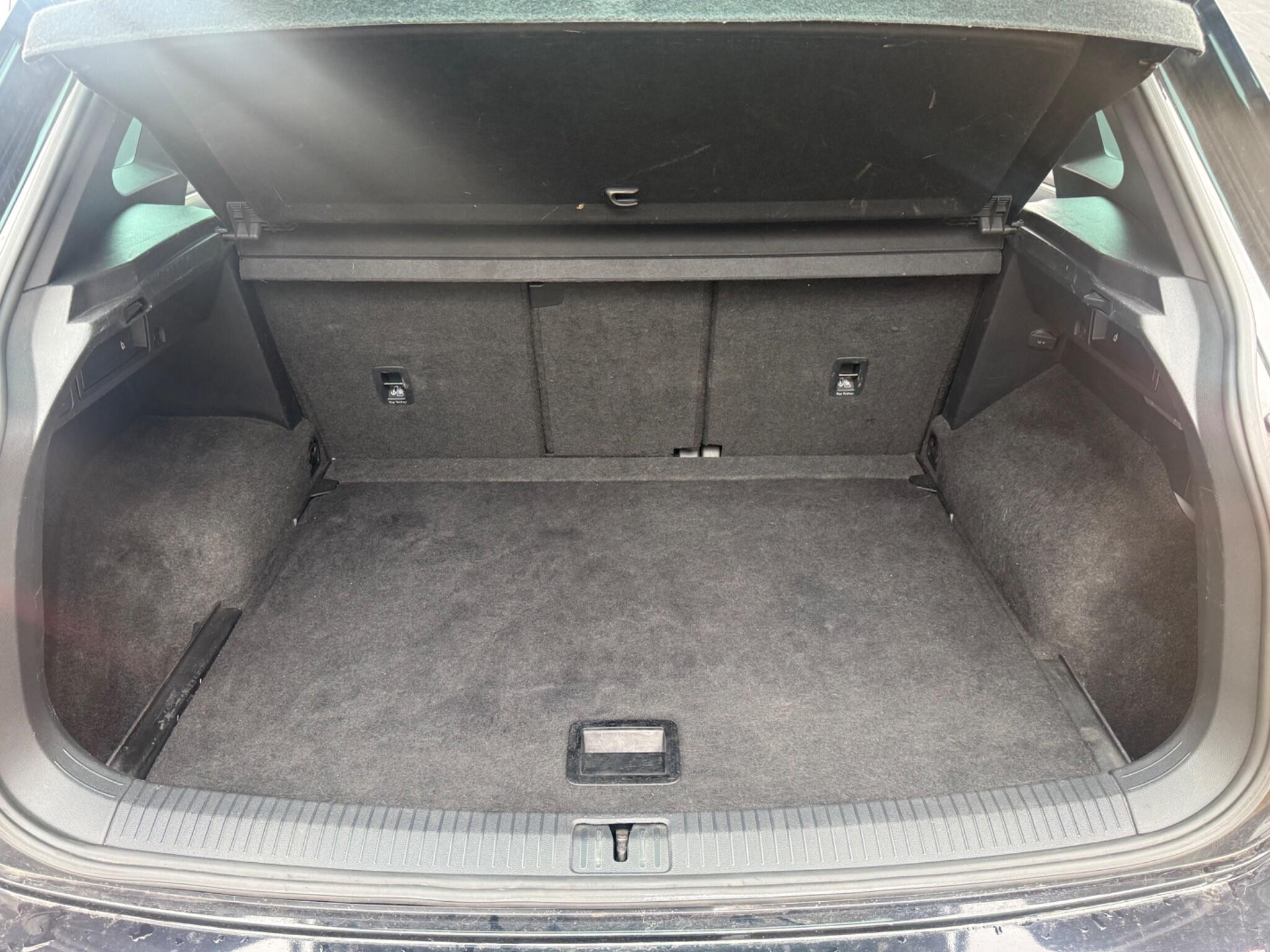 Volkswagen Tiguan view 35
